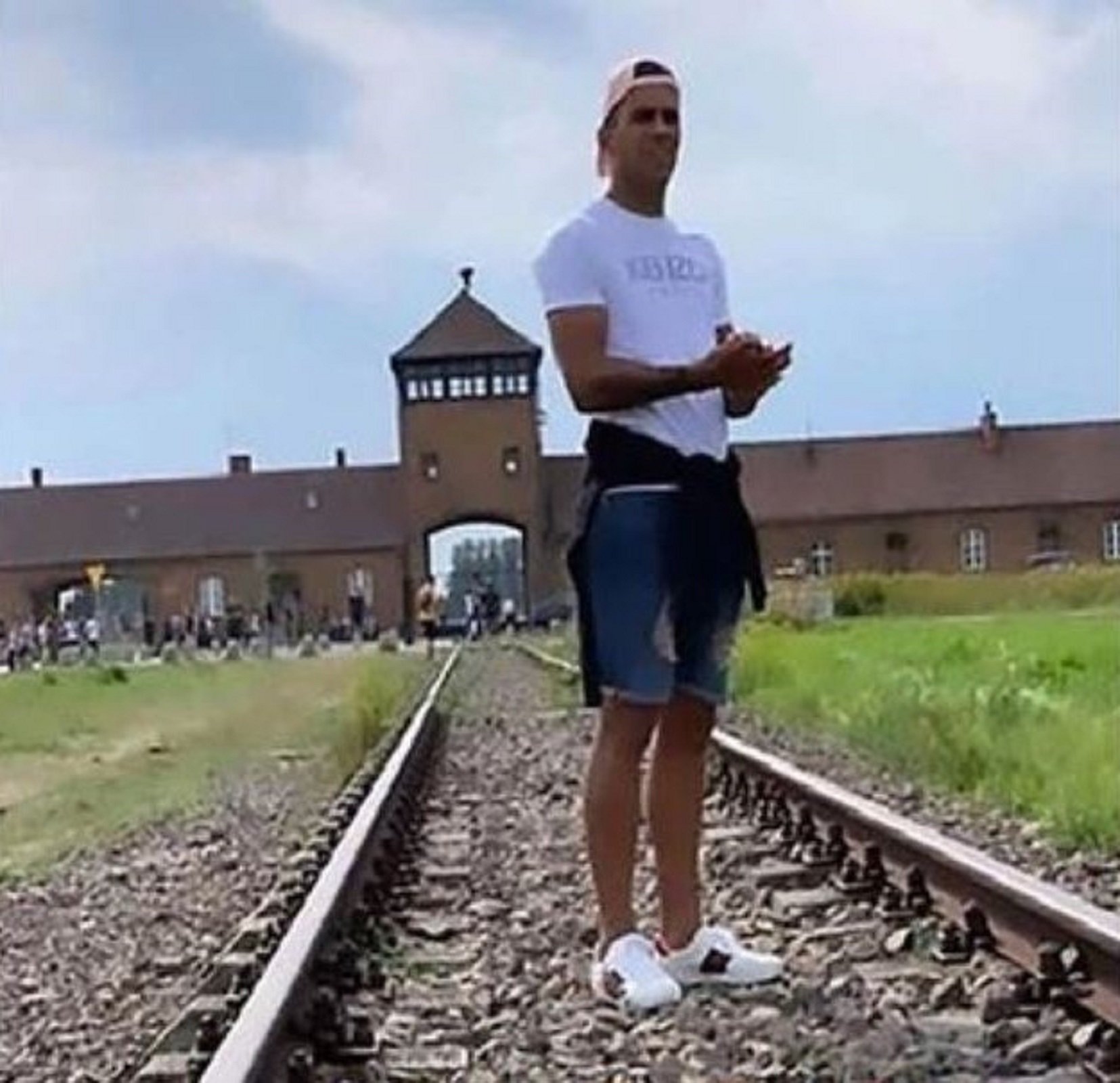 La pésima insensibilidad de un futbolista uruguayo en Auschwitz