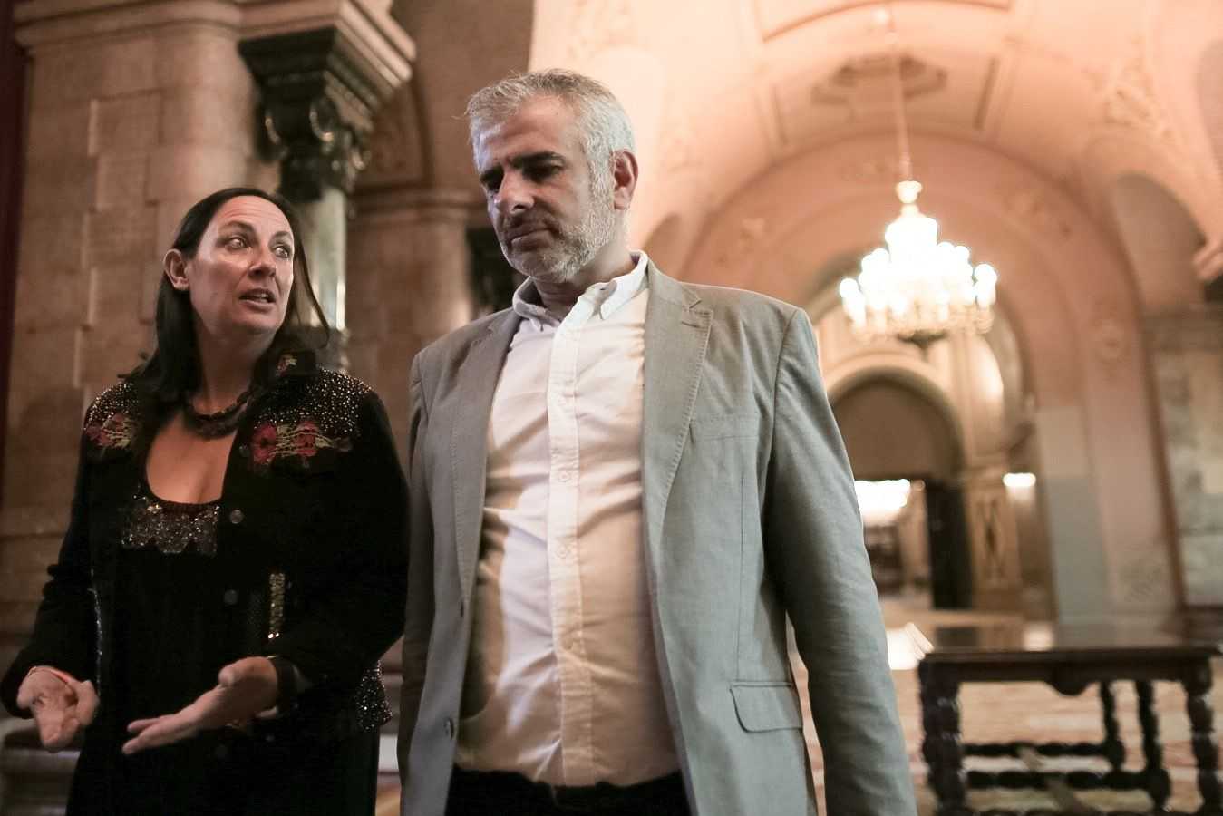 C's aconsegueix limitar l'ús de WhatsApp a la Generalitat