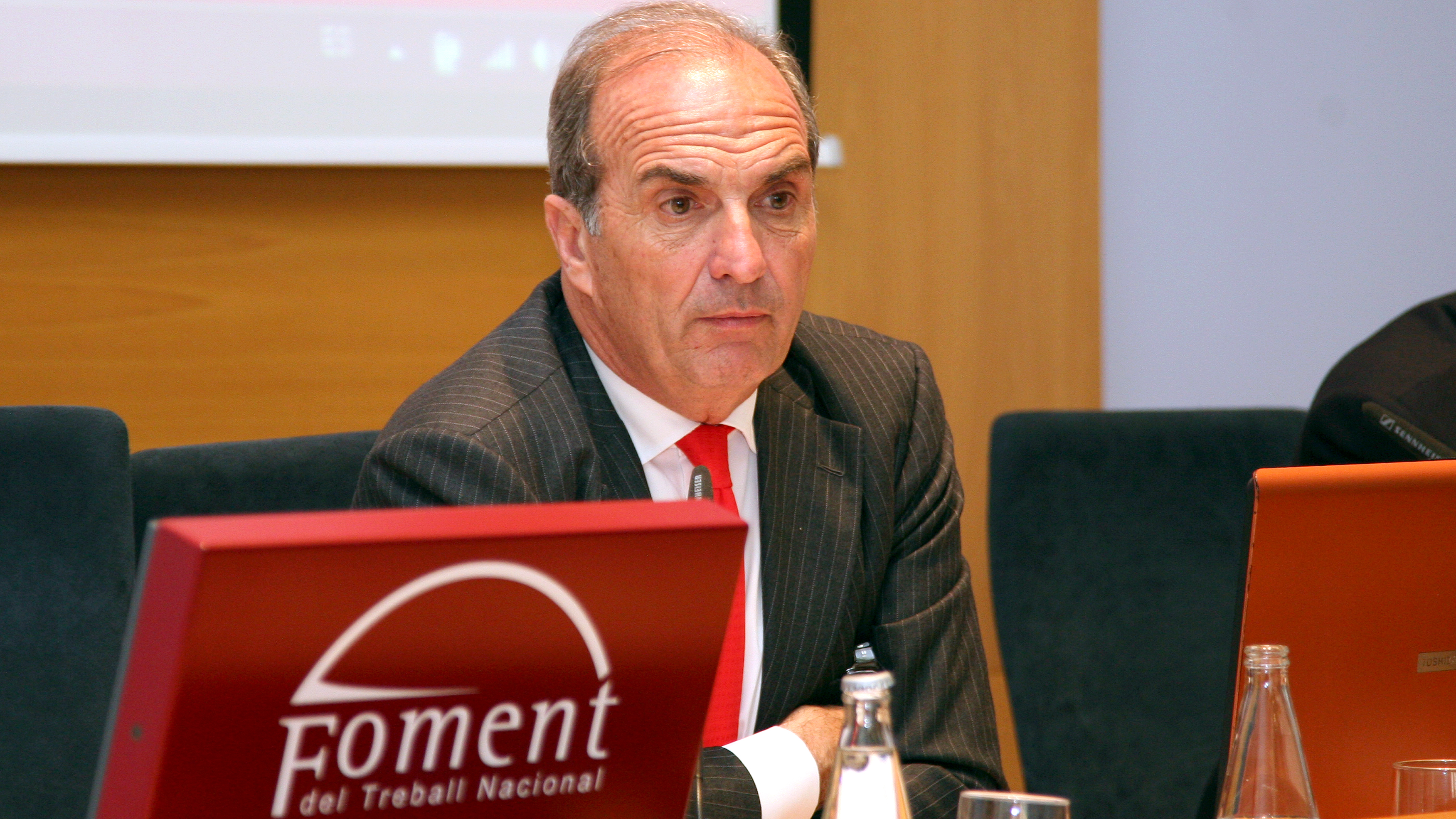 Fomento pide al Gobierno de Torra medidas para recuperar la confianza empresarial