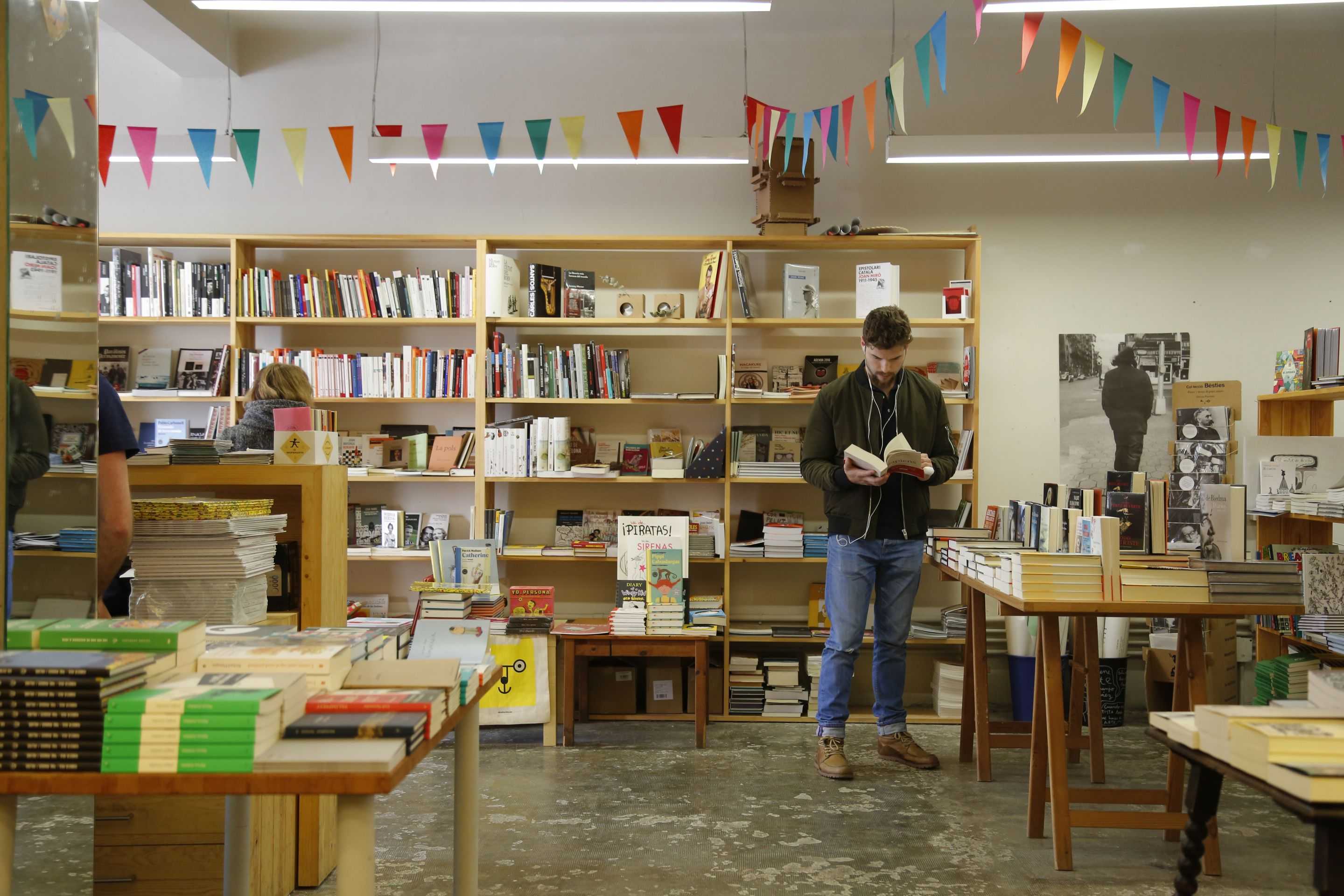 El coronavirus modifica las bases del Premi Llibreter