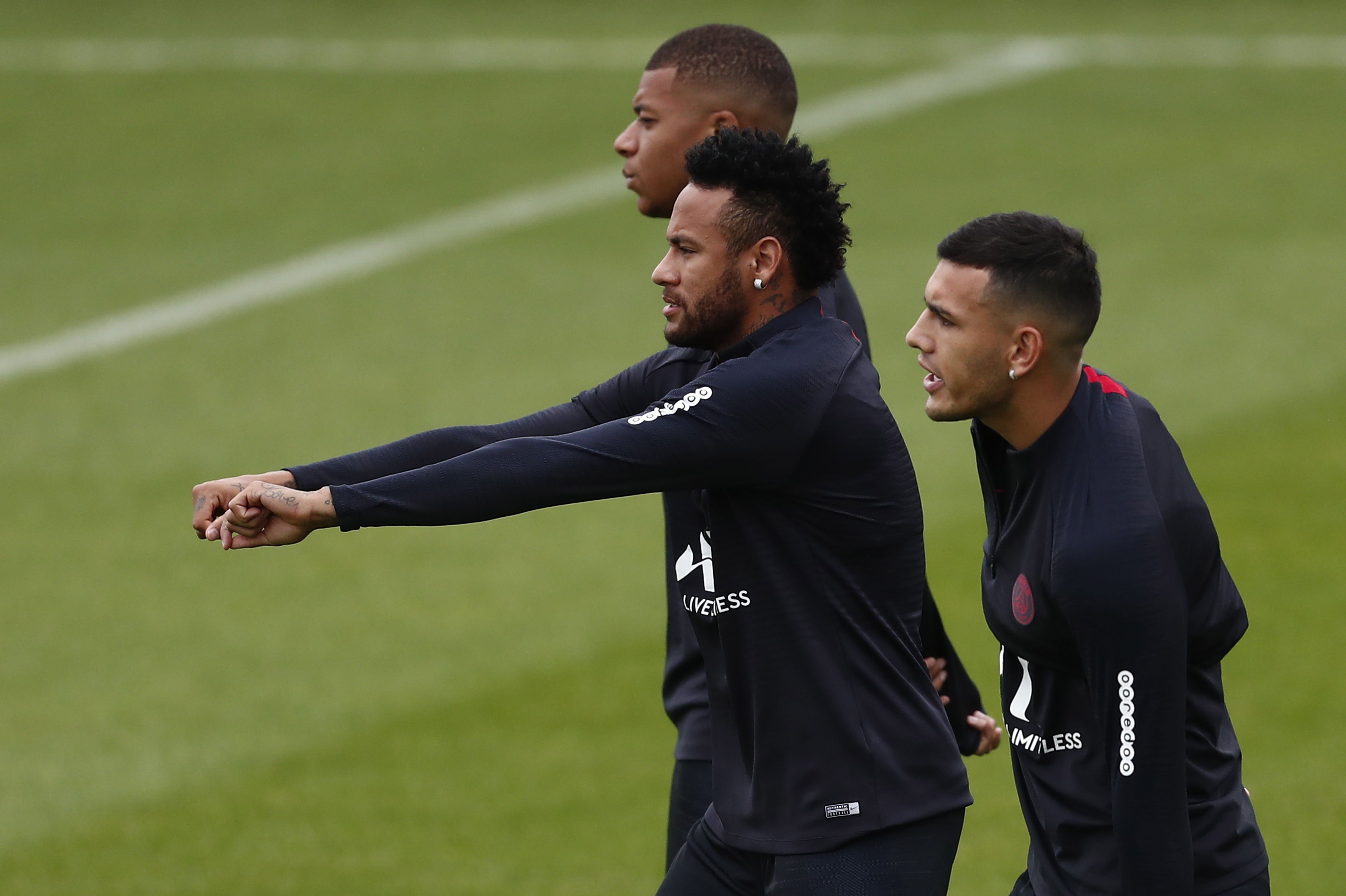 Oficial: No hi ha sorpreses i Neymar es queda al PSG