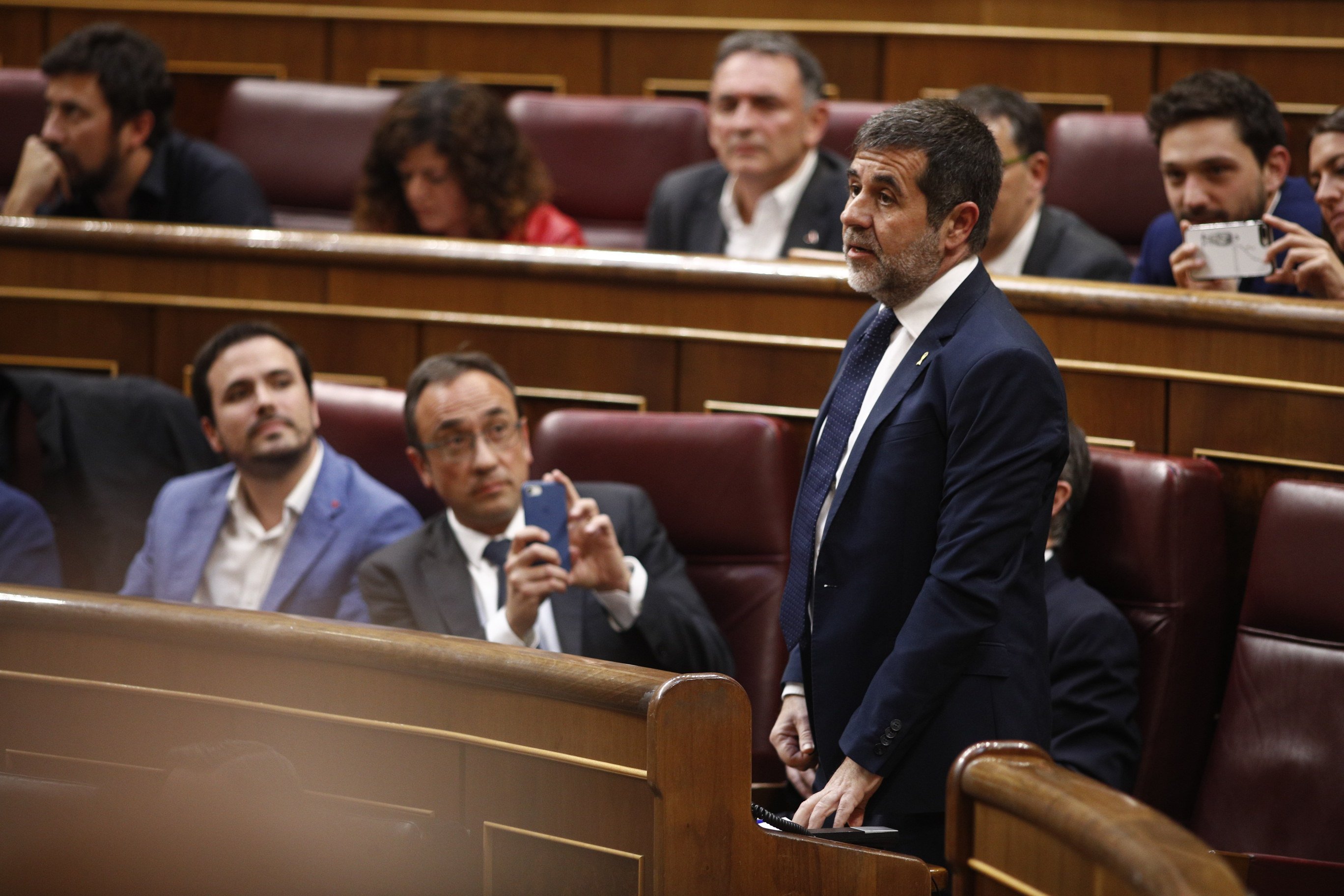 Sànchez rechaza avanzar elecciones y pide a ERC no usar la sentencia para "política partidista"