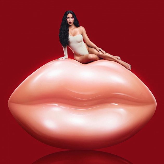 kim kardashian llavis @kimkardashian