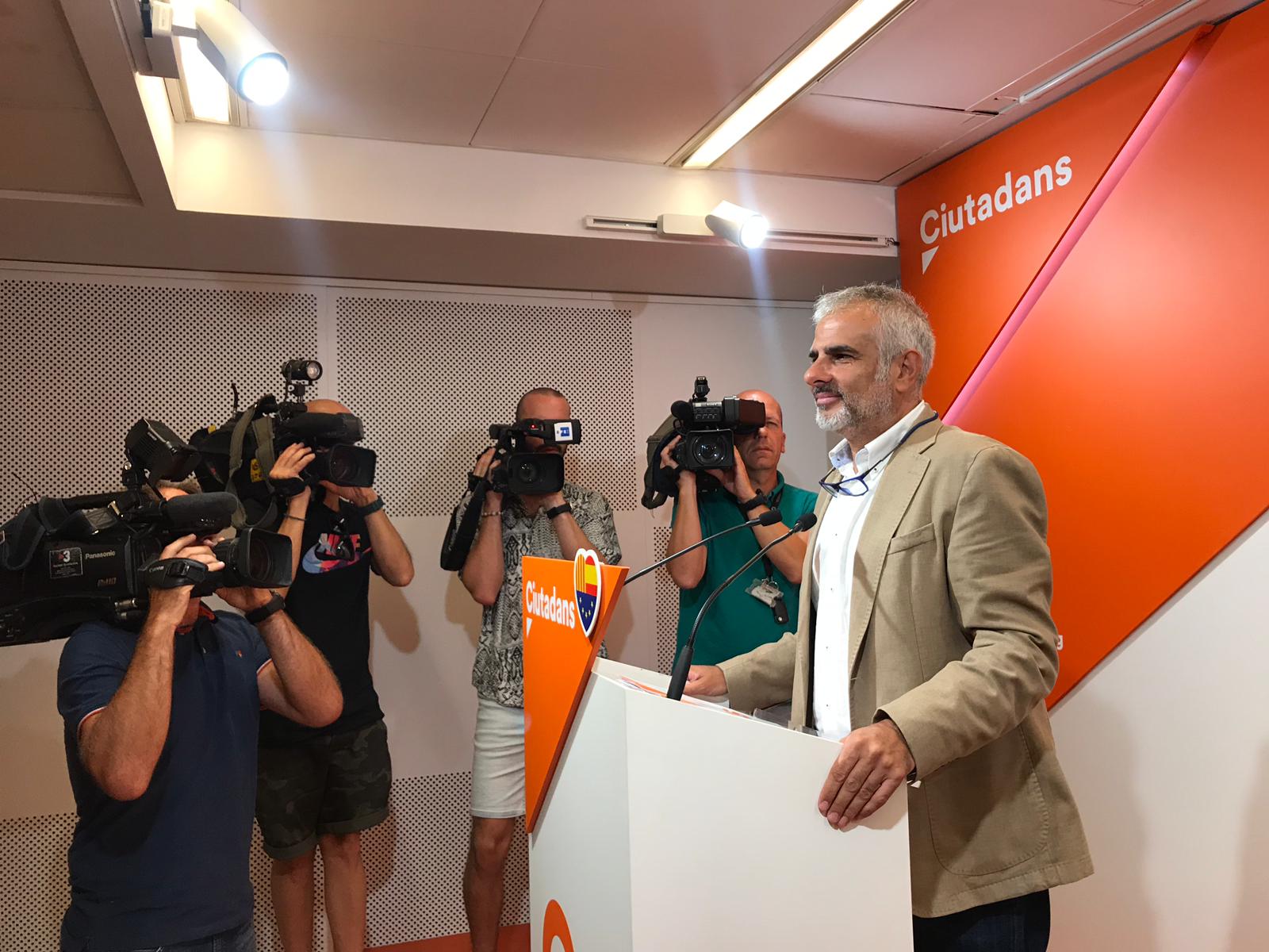 Ciutadans torna a exigir eleccions i avisa Torra amb el 155 si continuen les "amenaces"