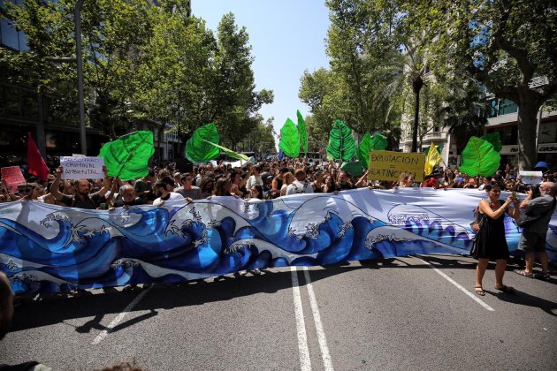 manifestació Barcelona Amazones Carles Palacio (2)