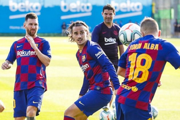 Messi Griezmann Jordi Alba Fc Barcelona
