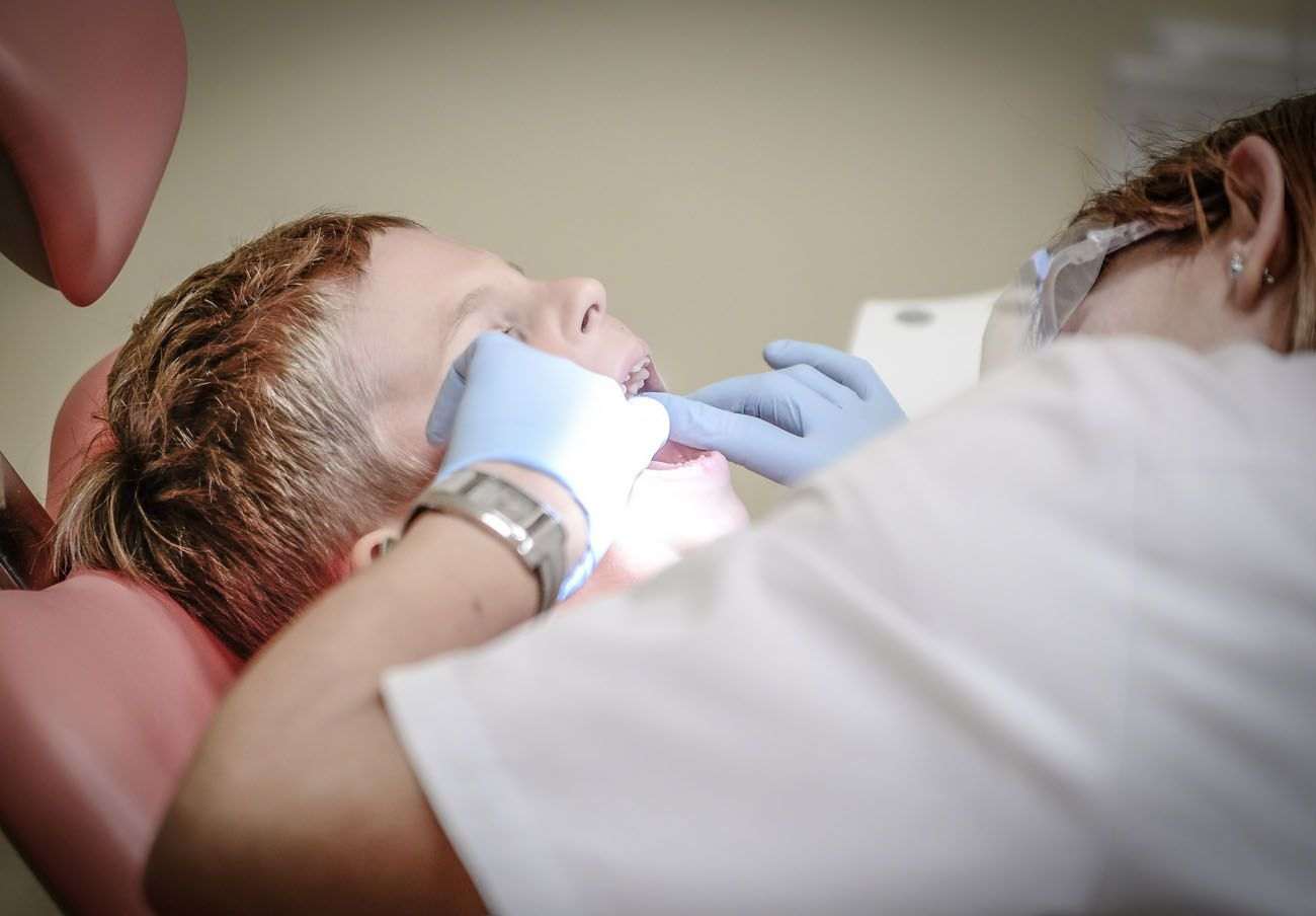 Investigan una clínica dental 'low-cost' por una supuesta estafa