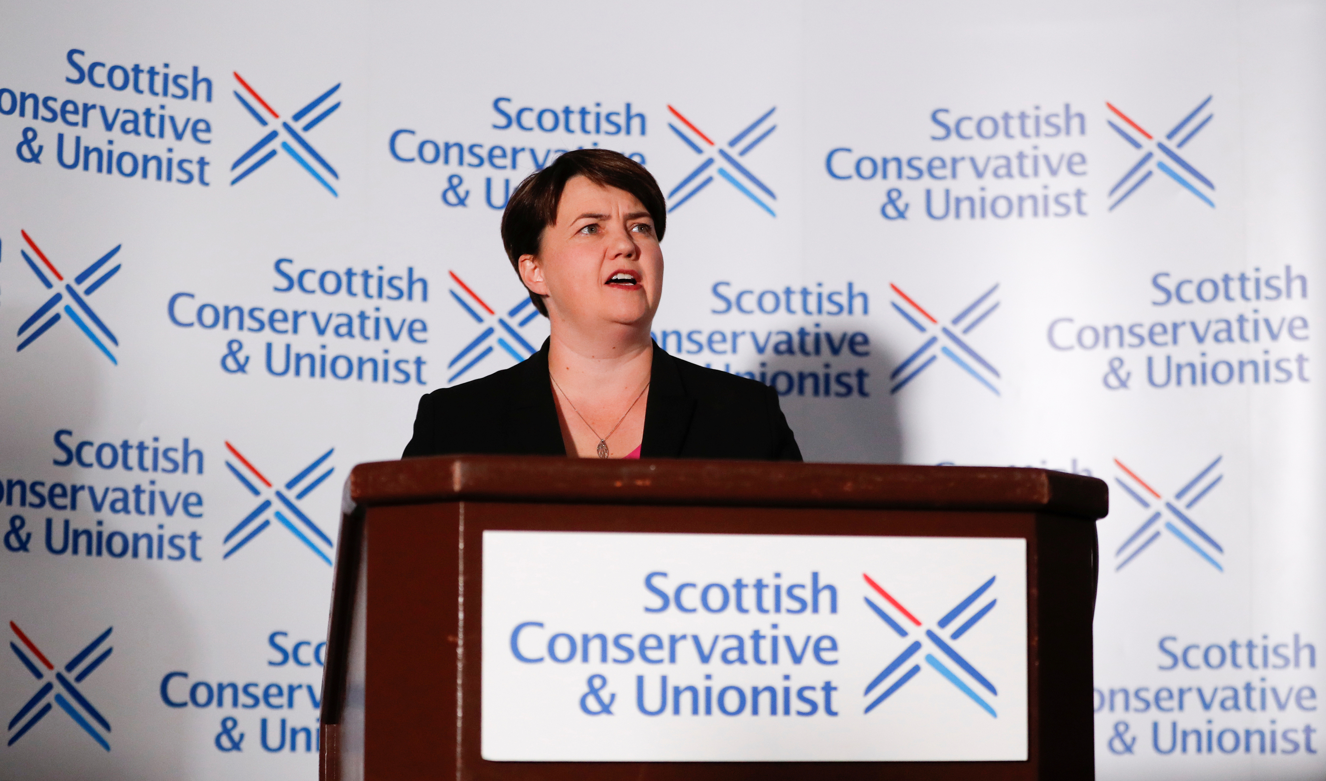 Dimite la líder de los conservadores escoceses después de la suspensión del Parlamento