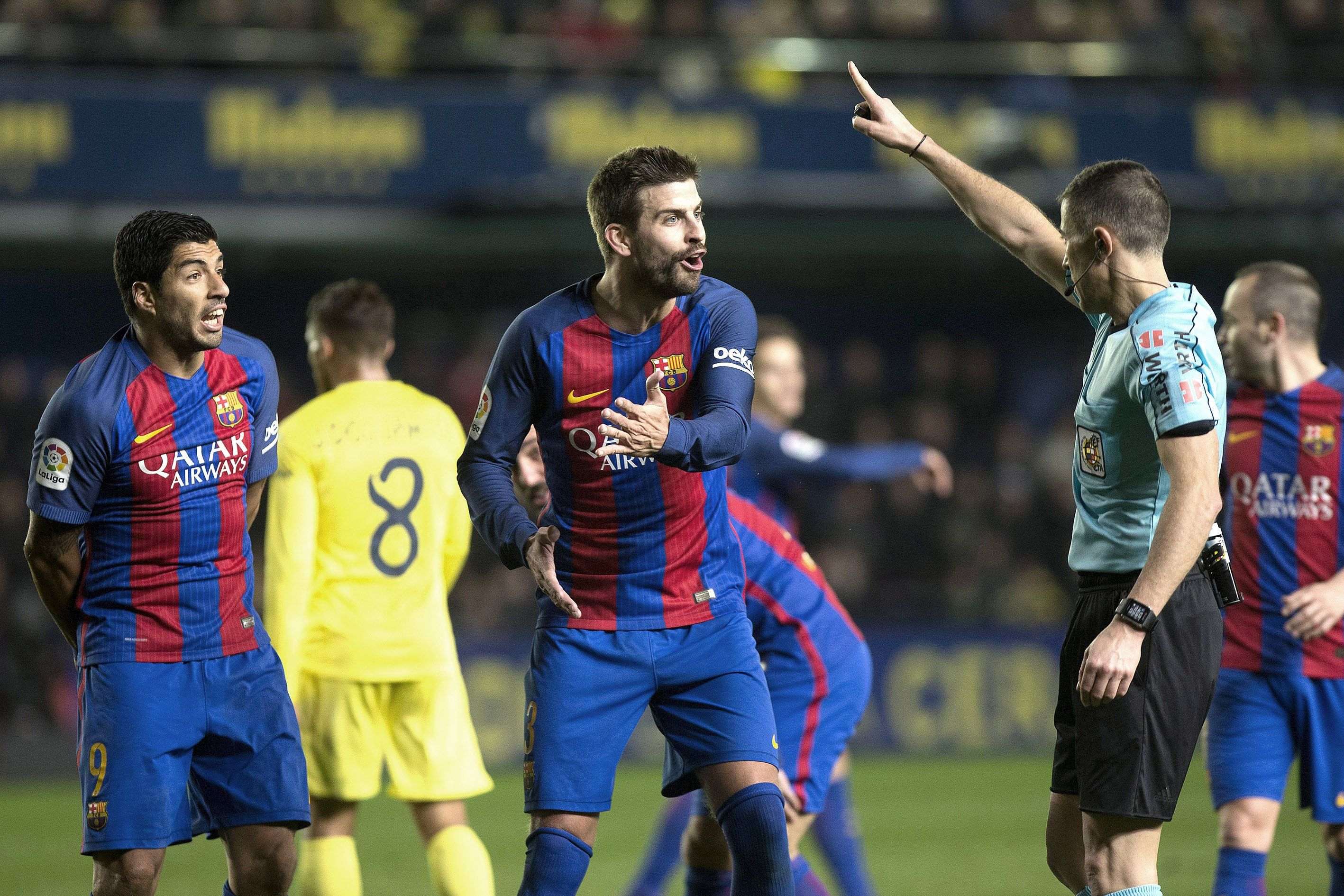 El Barça goleja per duplicat el Vila-real