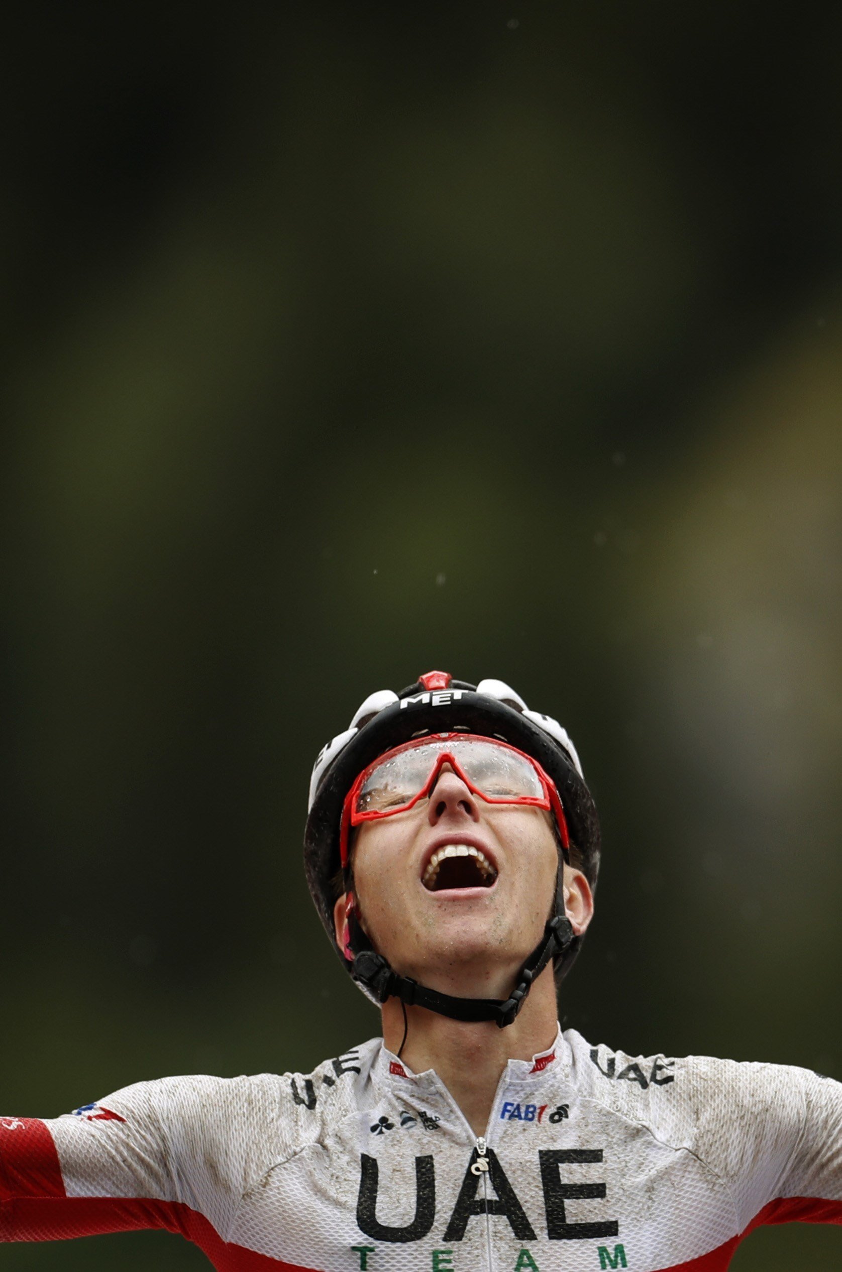 Pogacar es llueix a Andorra però Quintana lidera la Vuelta