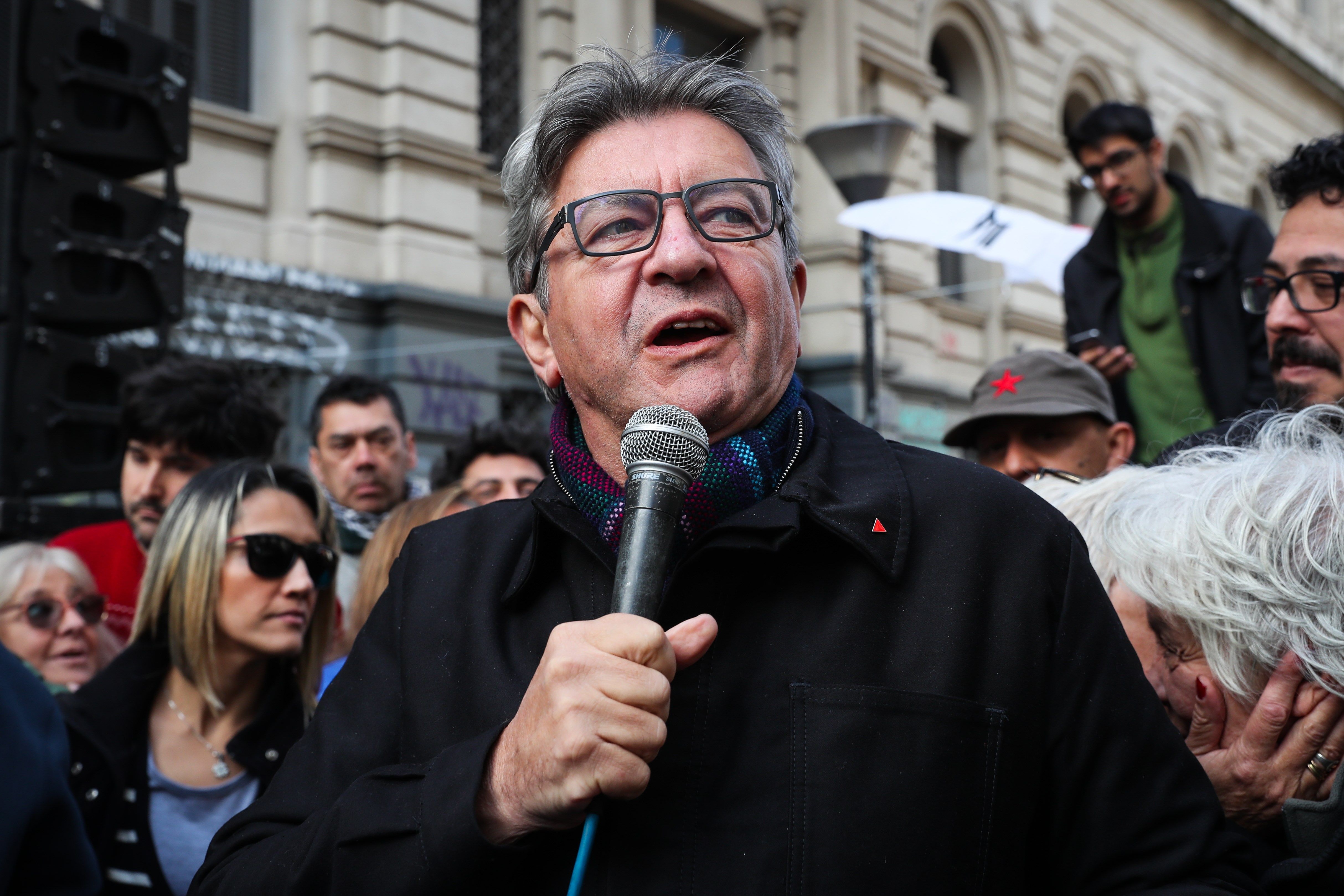 Mélenchon: "Vull que hi hagi una sortida acordada" per a Catalunya Mélenchon: "Vull que hi hagi una sortida acordada" per a Catalunya