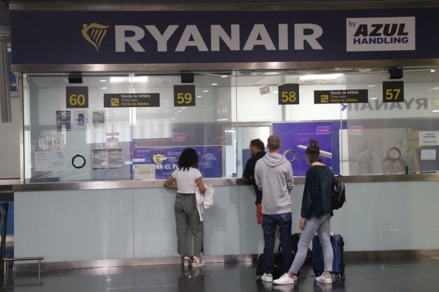 ryanair vaga acn