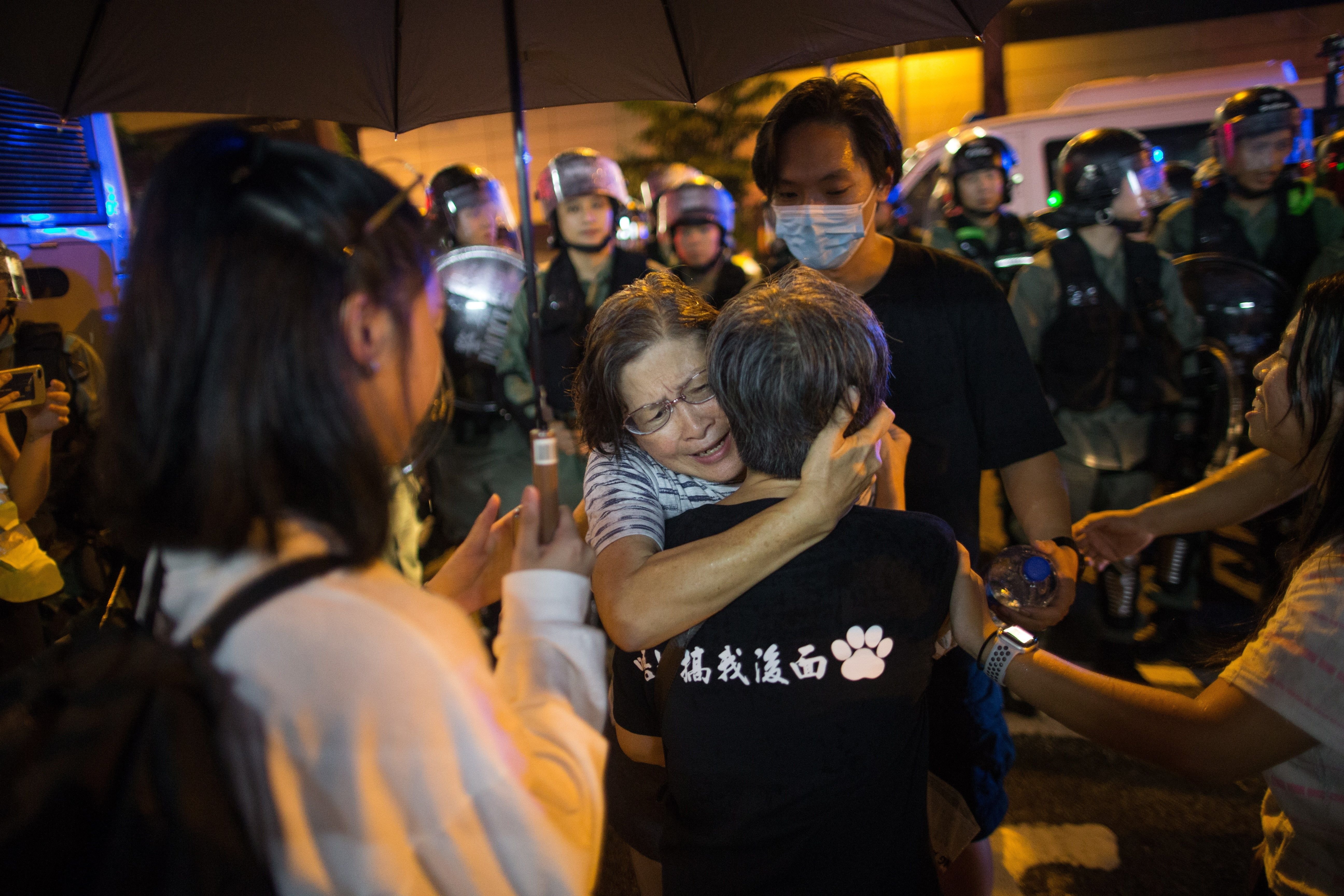 Els independentistes dobleguen el govern de Hong Kong
