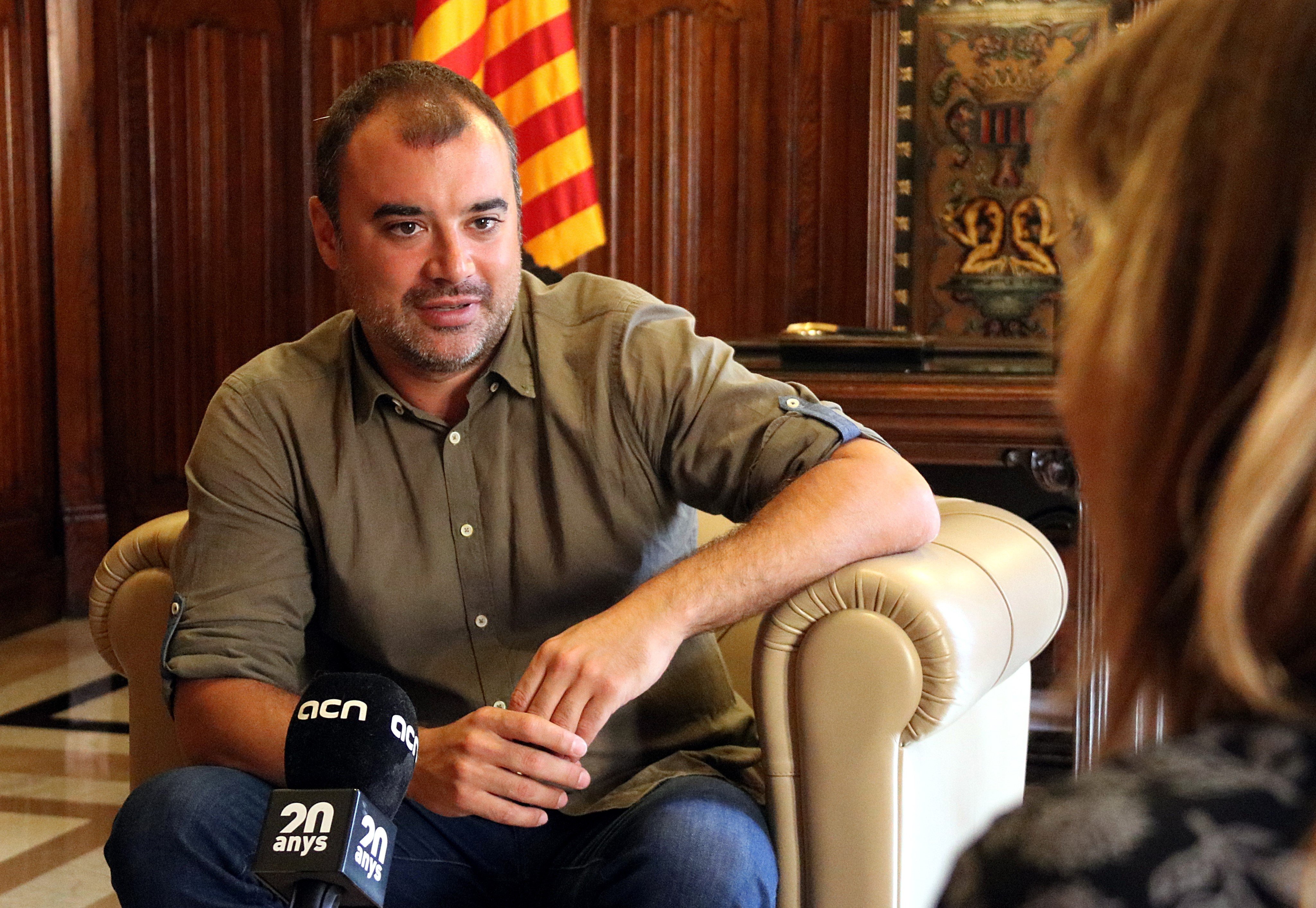 Ballart pide al PSOE que pacte con Iglesias y negocie un referéndum