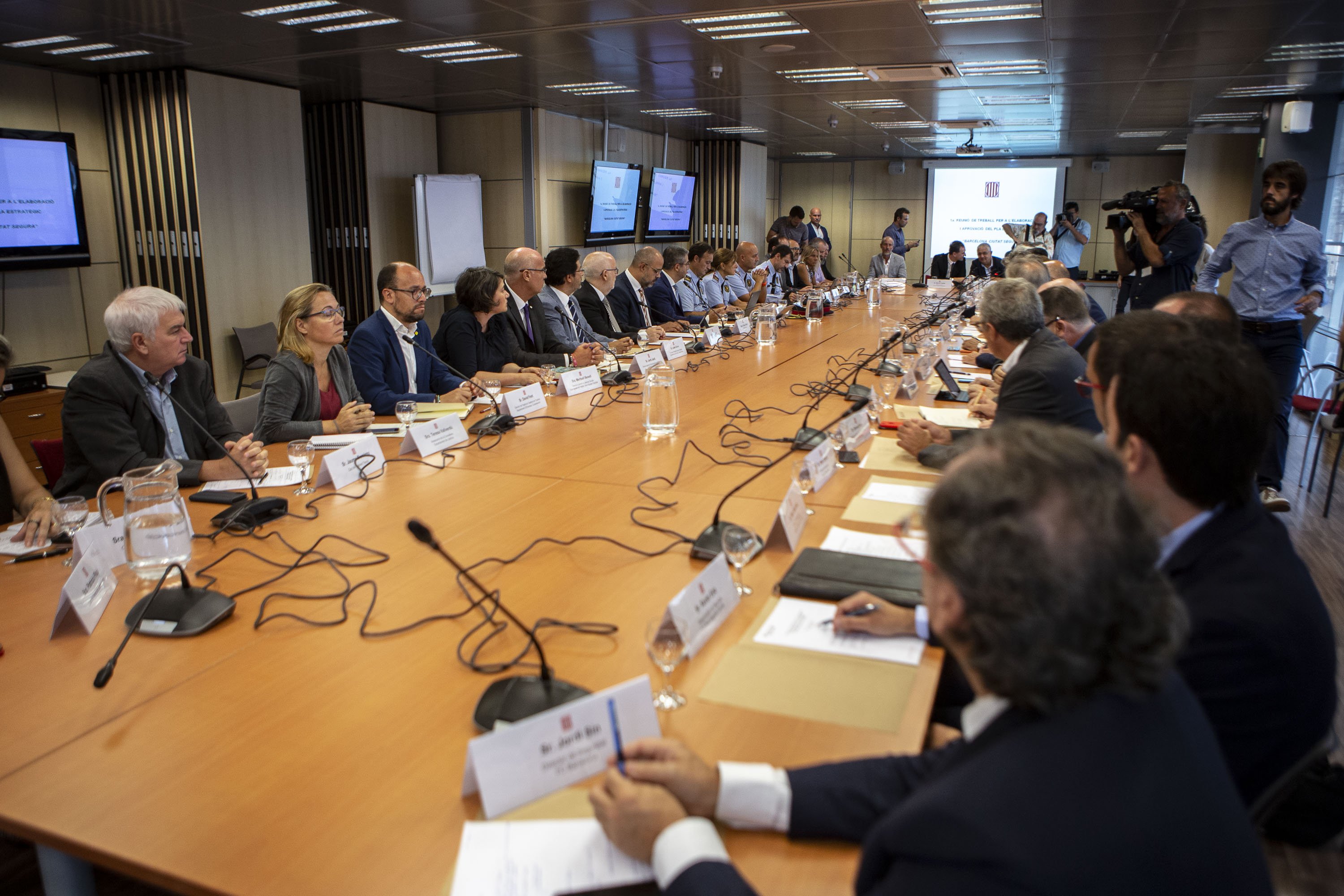 Interior proposa mà dura contra els furts a Barcelona amb un canvi del codi penal