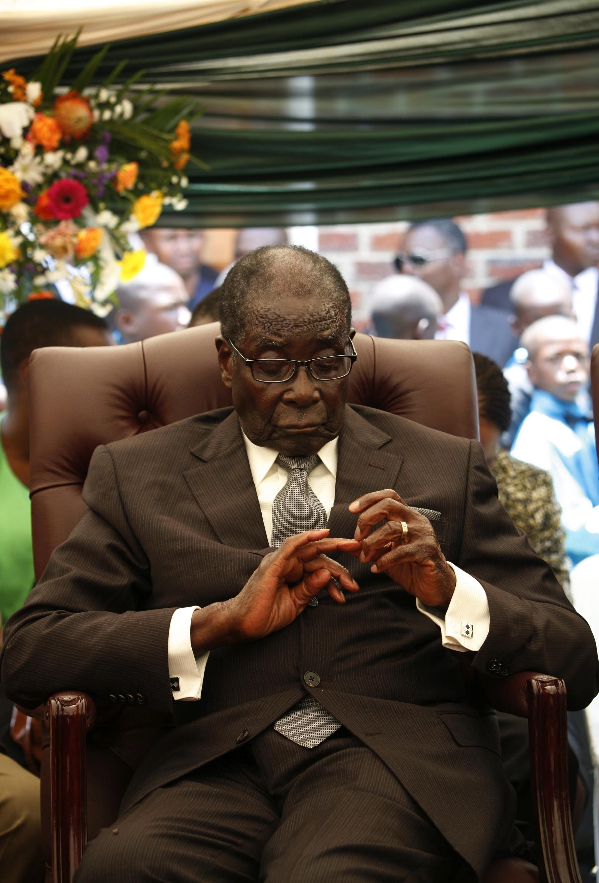 Mor l'expresident de Zimbabue Robert Mugabe