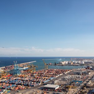 PORT DE BARCELONA PORT DE BARCELONA