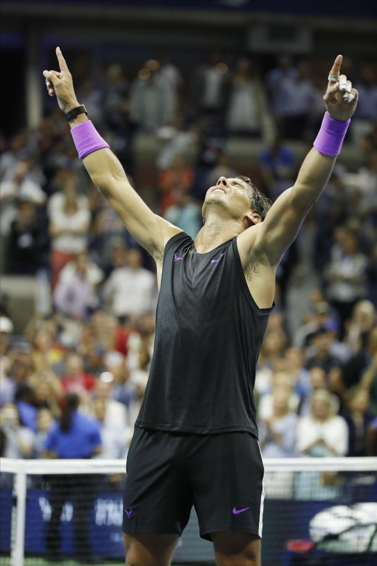 nadal signe victoria EFE