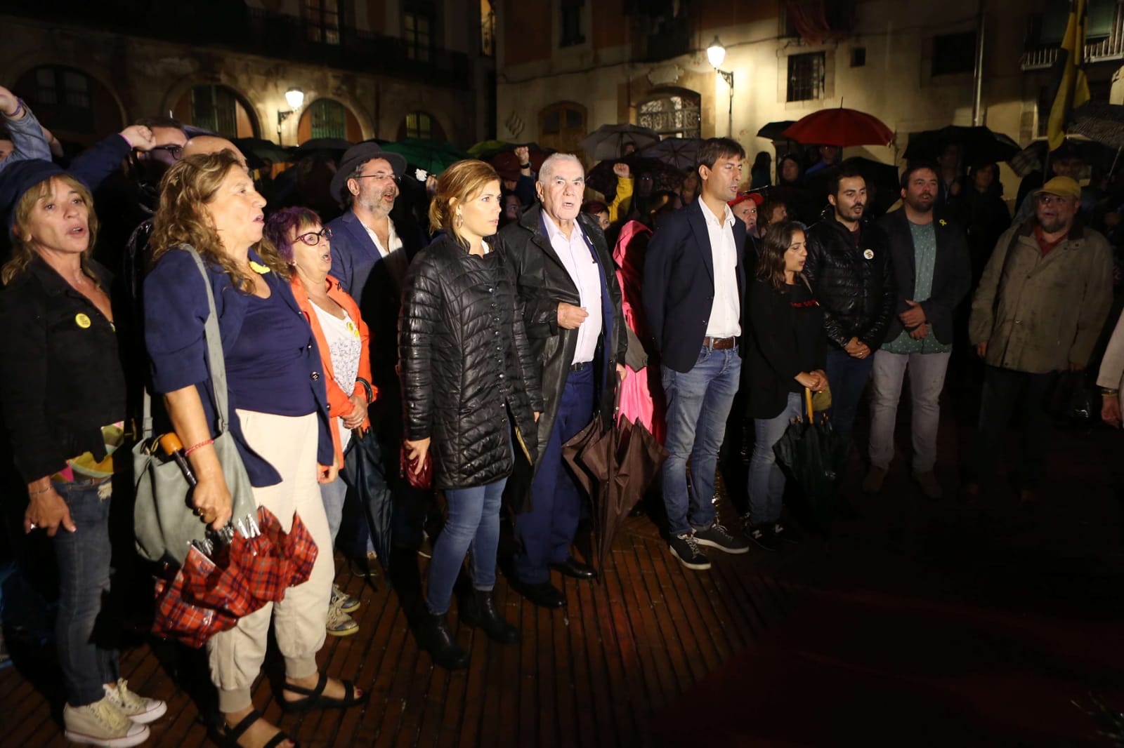 ERC homenajea a los presos a las puertas de la Diada