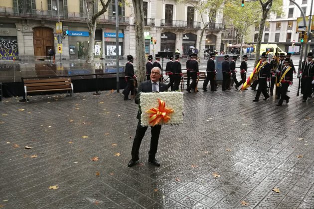 Josep Bou ofrena floral Anna Solé Sans