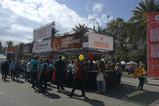 Diada 2019 espai Òmnium Anna Solé Sans (4)