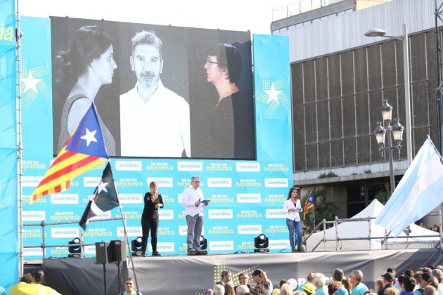 Escenari Diada 2019 - Sira Esclasans