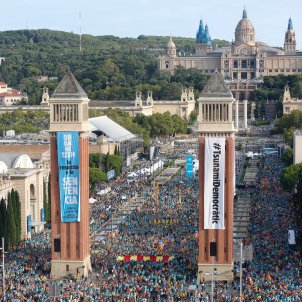 pancartes tsunami democratic diada 2019 pla&ccedil;a espanya - Sergi Alc&agrave;zar
