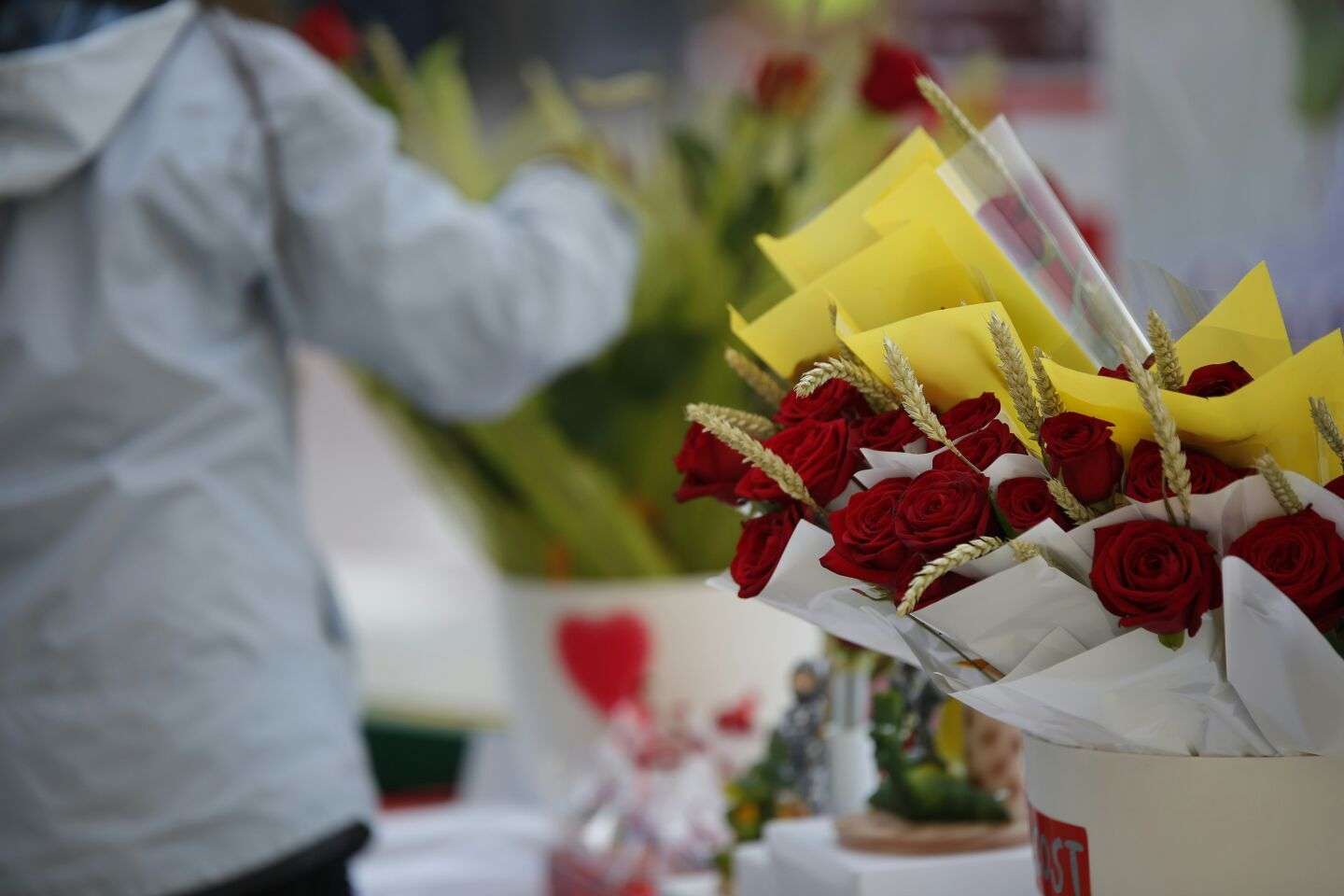 Malgrat caure en festiu, s'espera un gran Sant Jordi