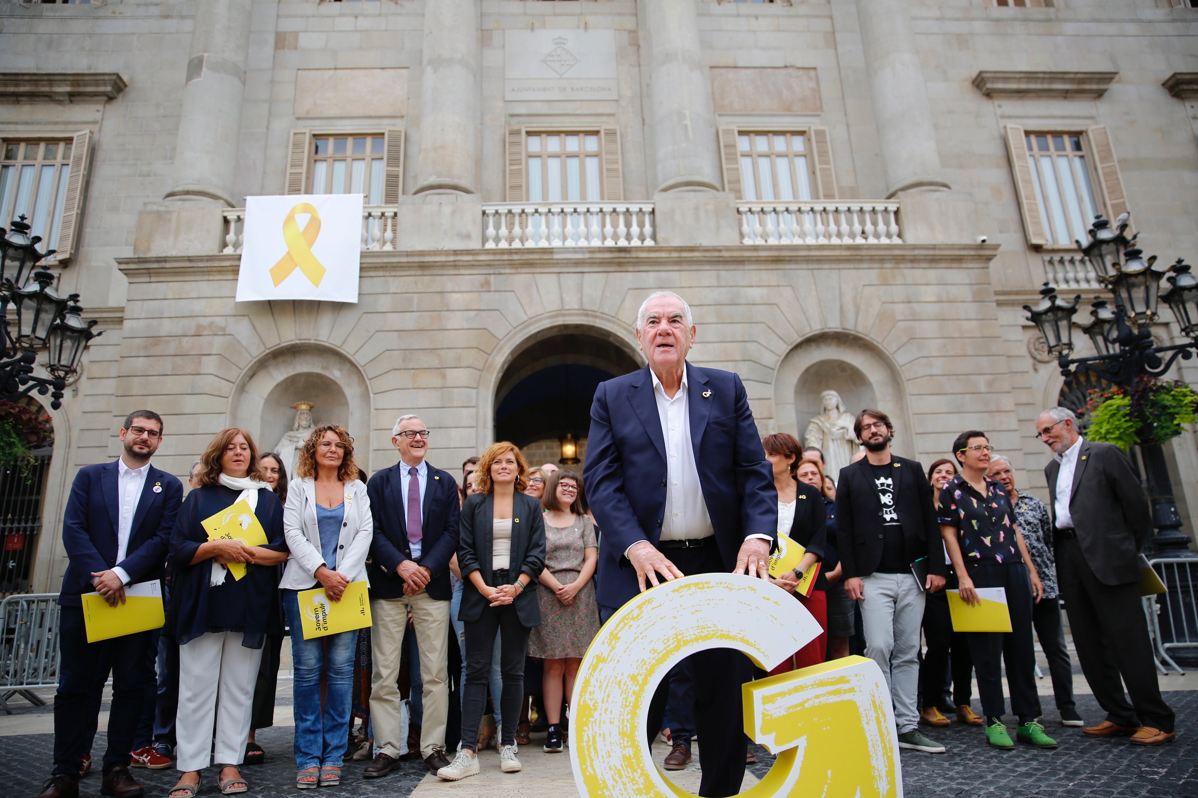 ERC arma a un "gobierno de impulso" en Barcelona para marcar el paso a Colau