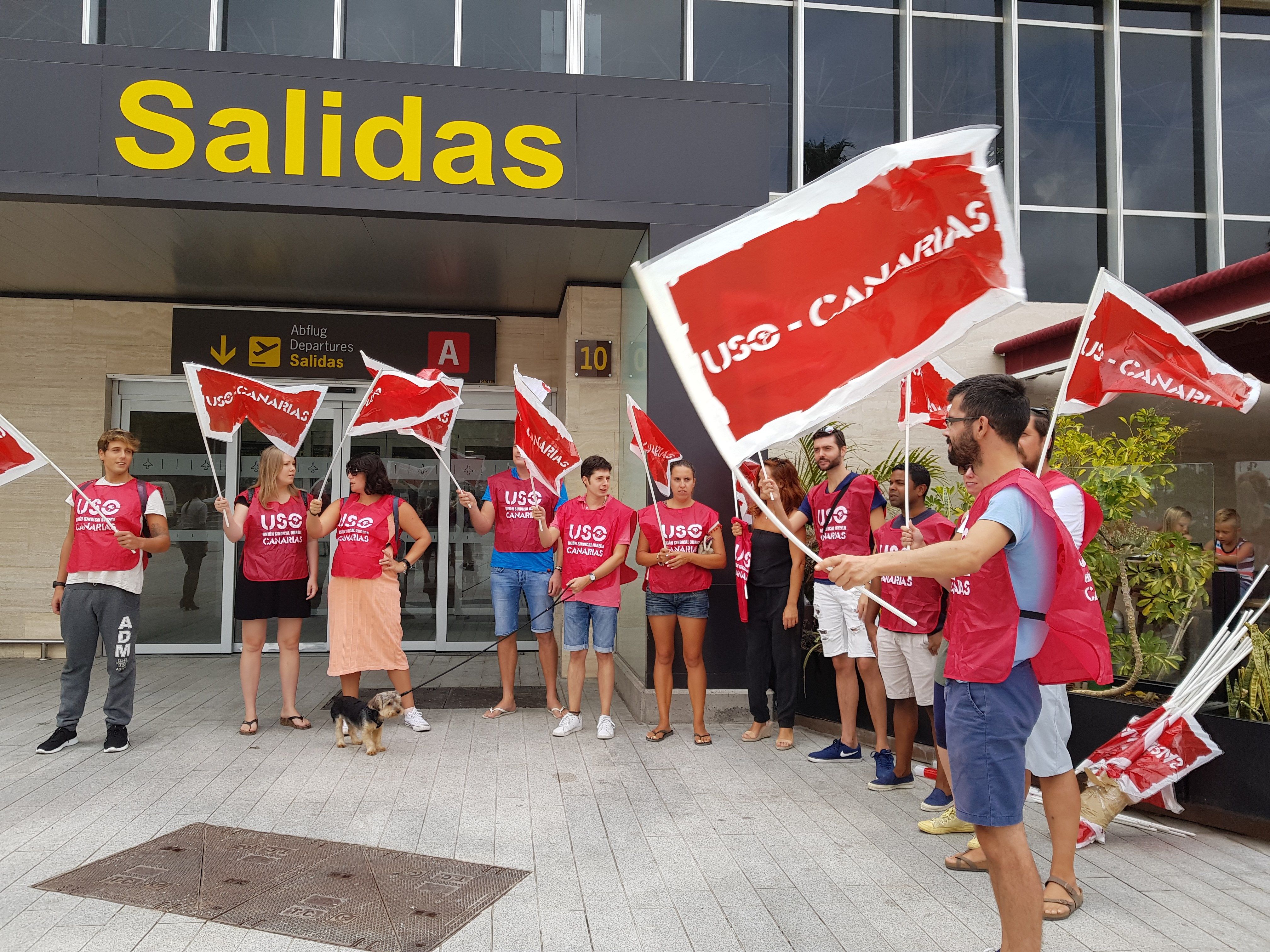 Pilotos españoles y británicos se suman a la huelga de tripulantes de Ryanair