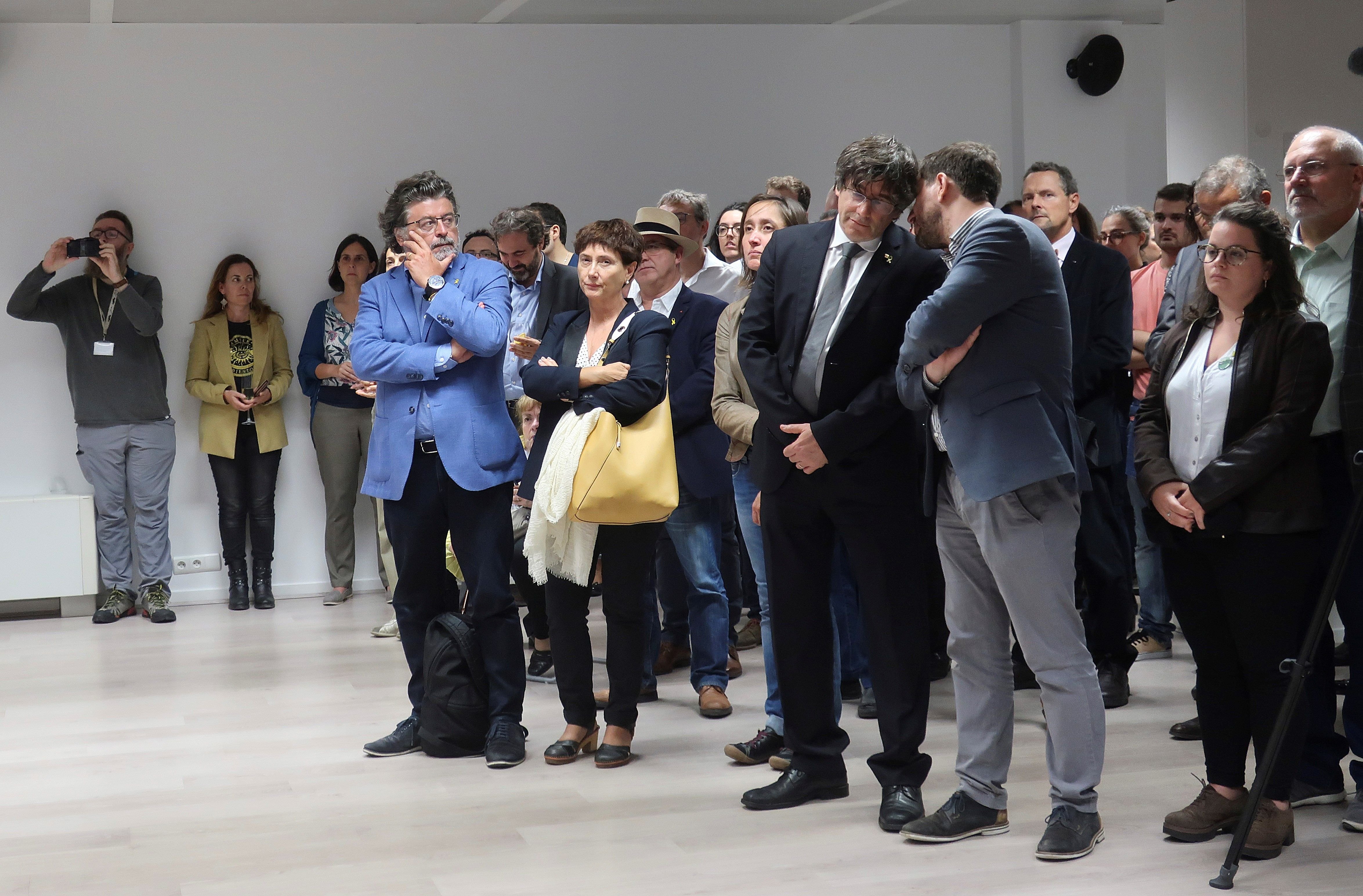 La oferta negociadora de Puigdemont se haría a través de la Fundación Henry Dunant, según 'El Mundo'