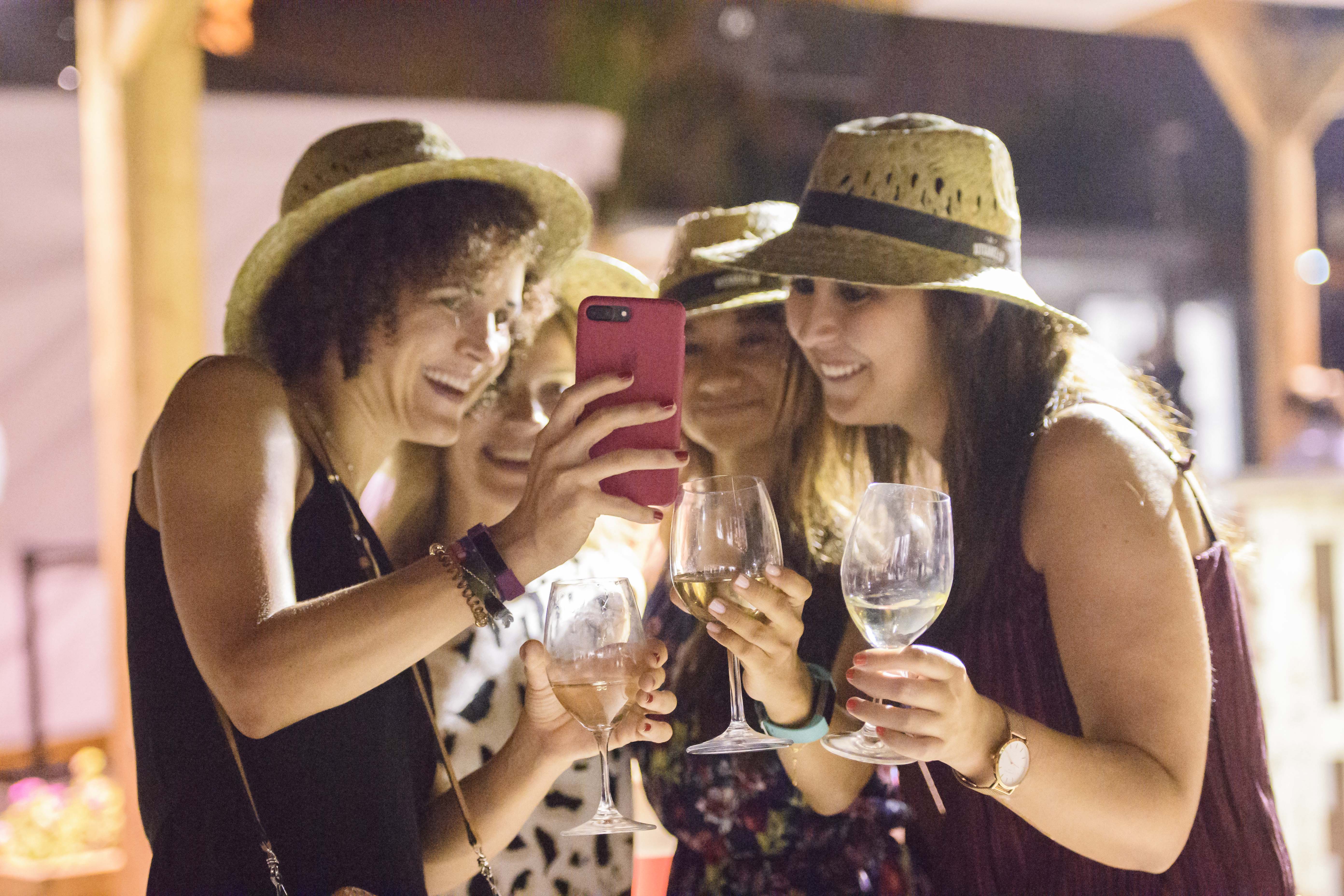 Un fin de semana de vinos y cavas con DO catalana en el barrio de Sant Antoni