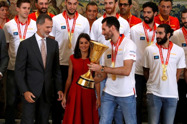 Felip Letícia Mundial baloncesto copa EFE