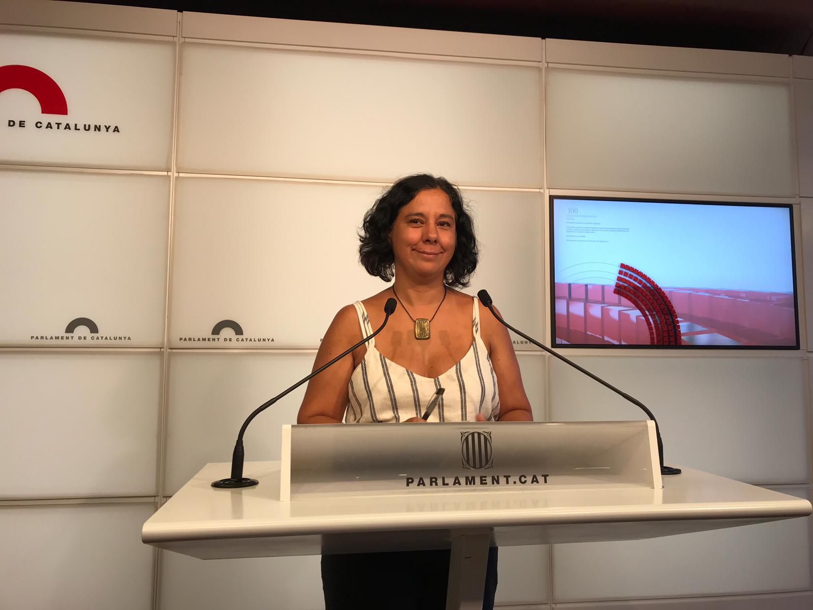 Els comuns retreuen a Torra no tenir encara la resposta a la sentència: “Anem tard”