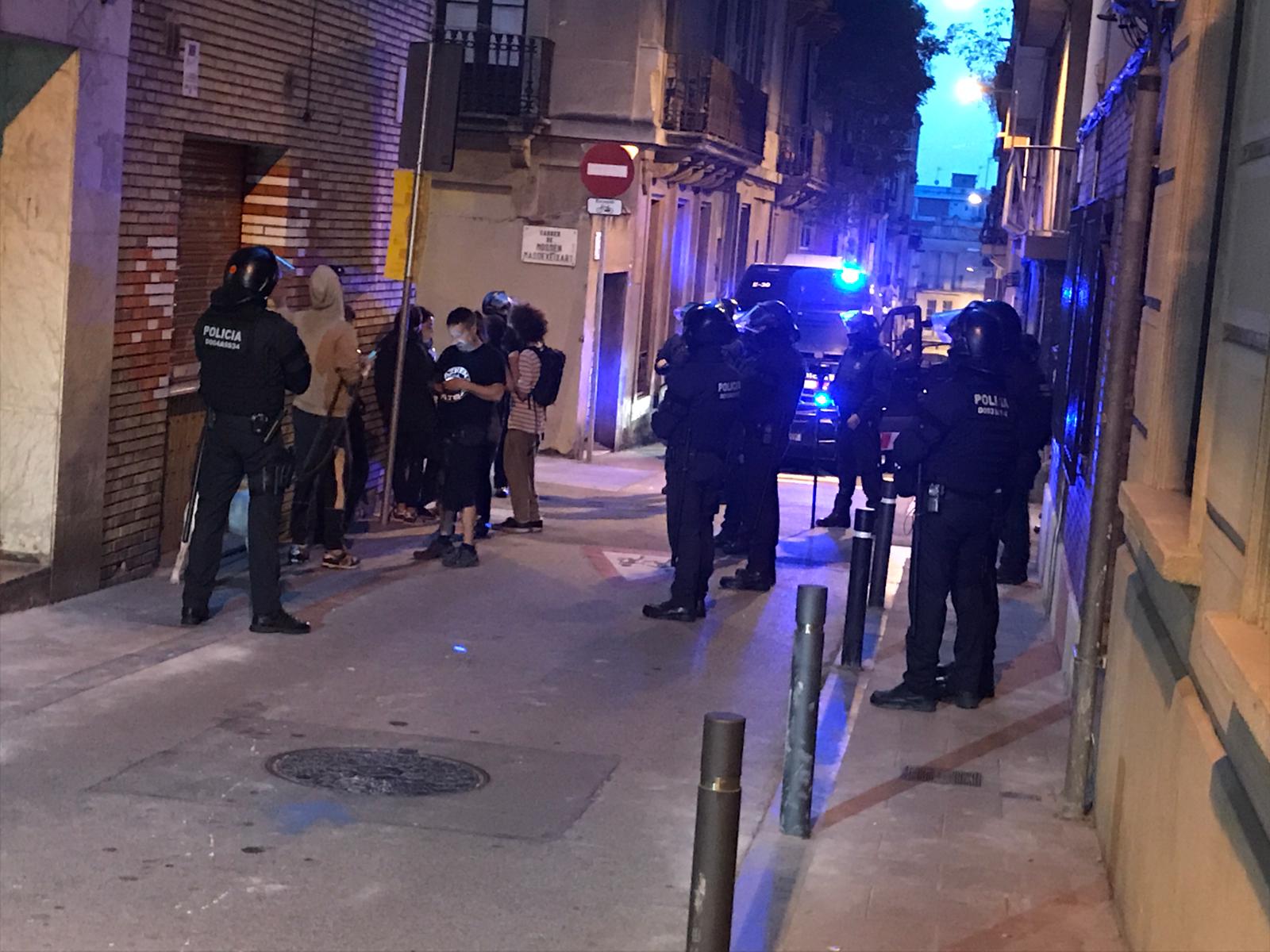 En llibertat dos dels tres detinguts a la manifestació okupa de Gràcia