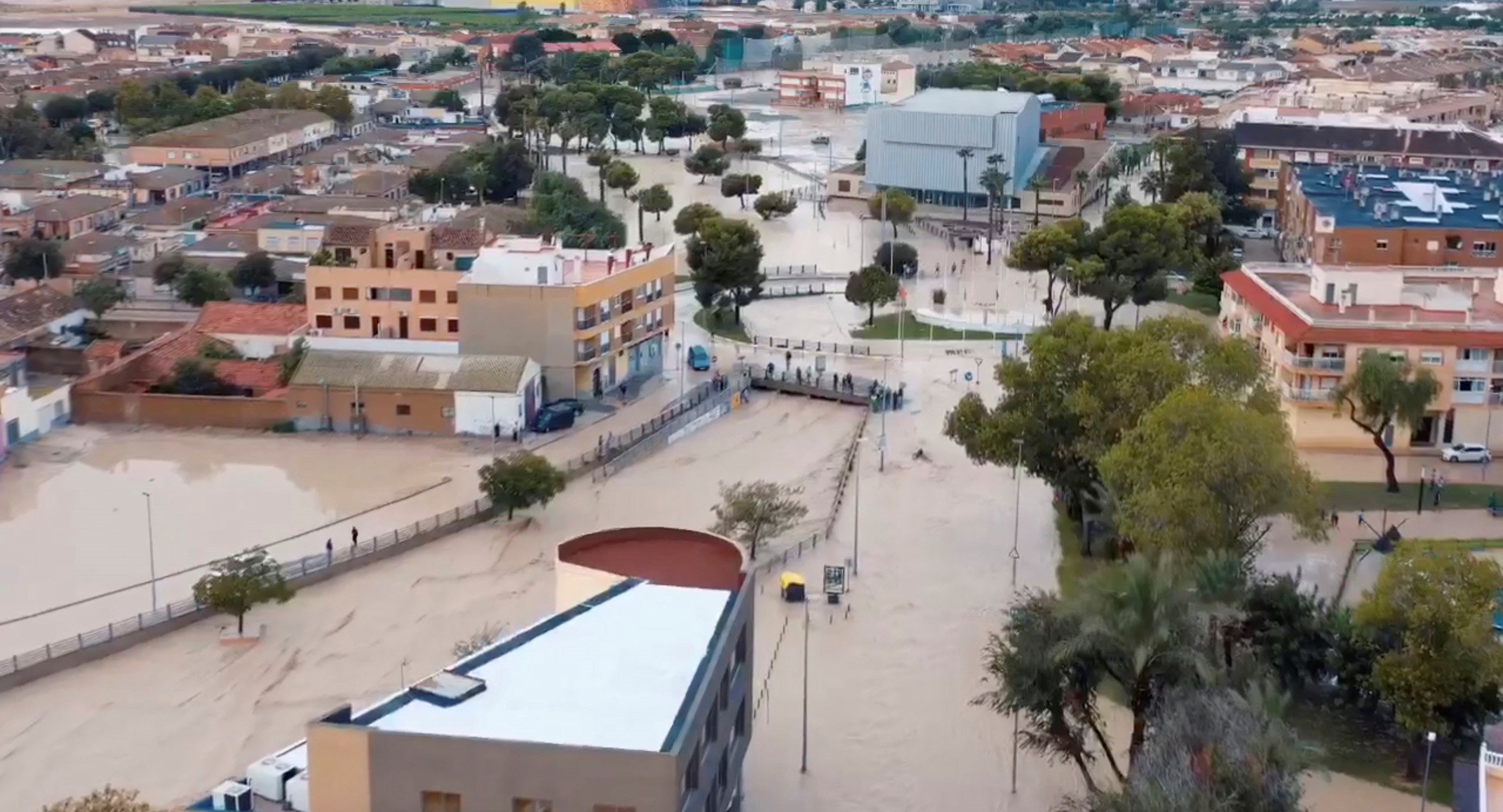 Cesan al responsable de Emergencias de Murcia (Cs) por acudir al teatro en plena gota fría