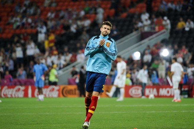 Piqué juga a la selecció "perquè ara mateix sóc espanyol"