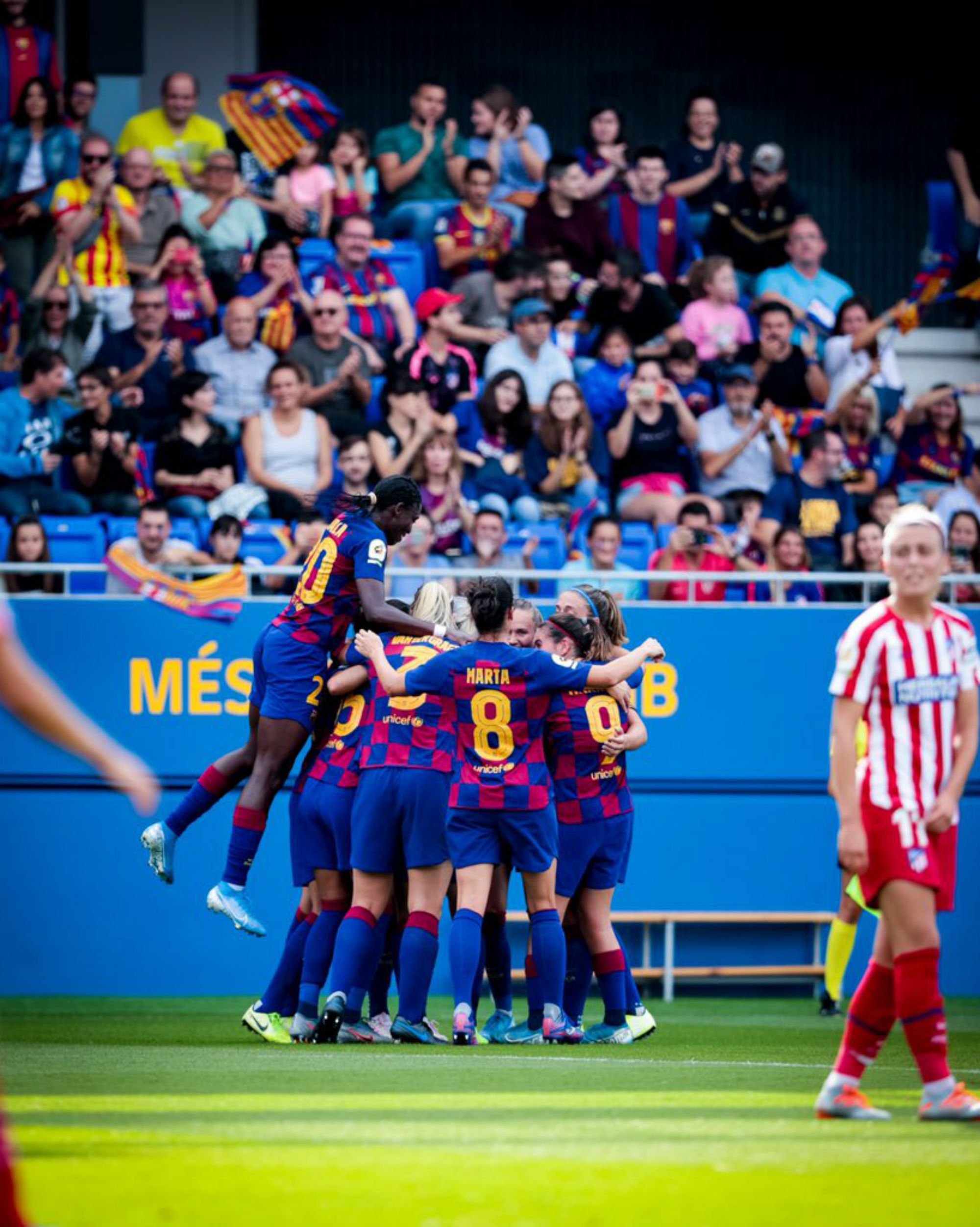 Atracament al futbol femení: el Barça no serà campió