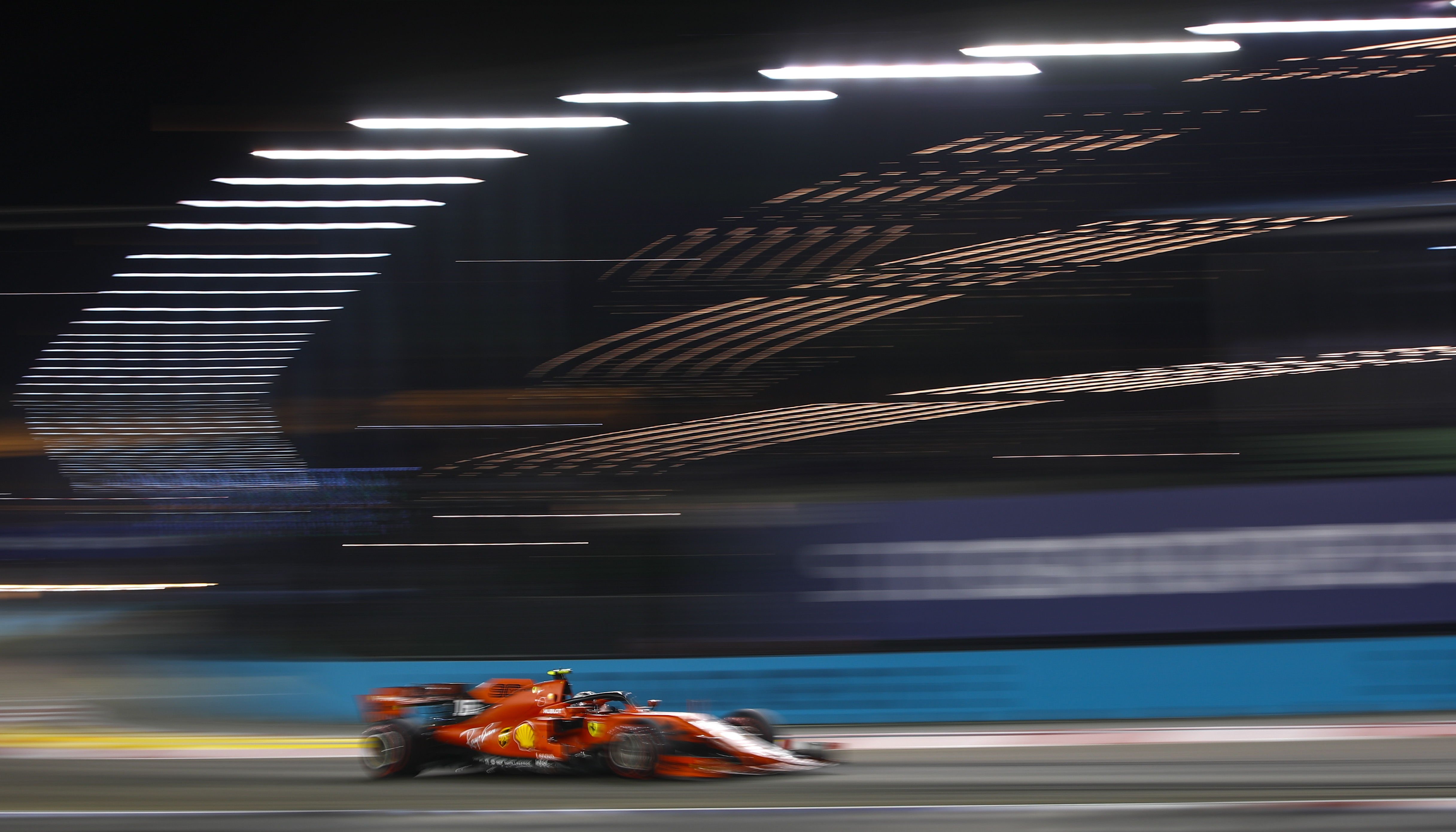 Leclerc signa a Singapur la seva tercera pole consecutiva