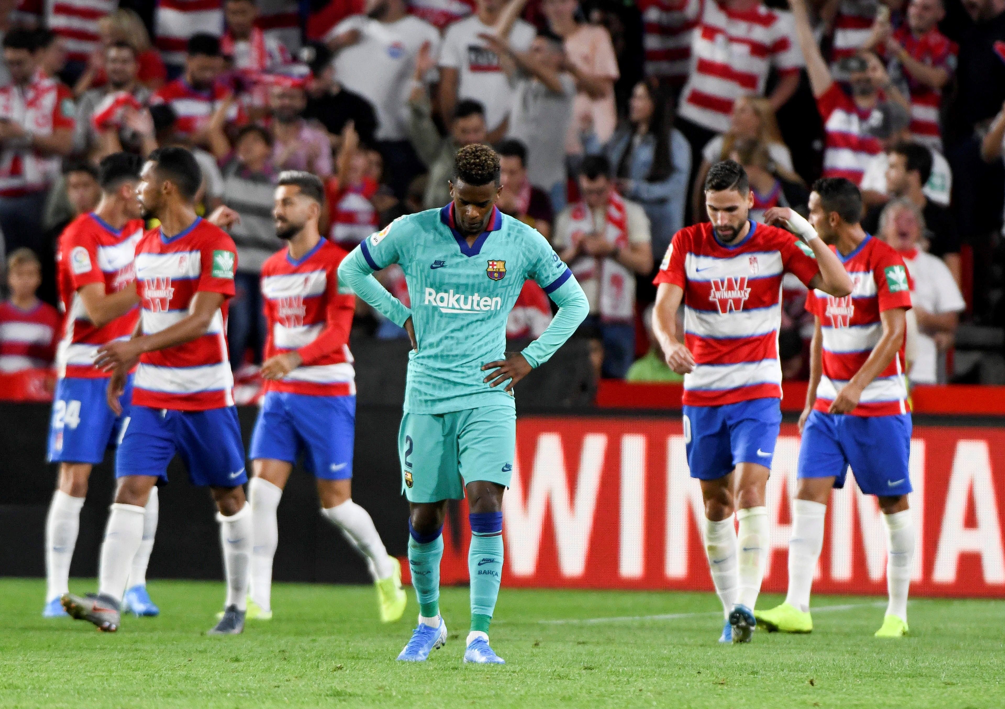 El Barça desil·lusiona i repeteix desastre a Granada (2-0)