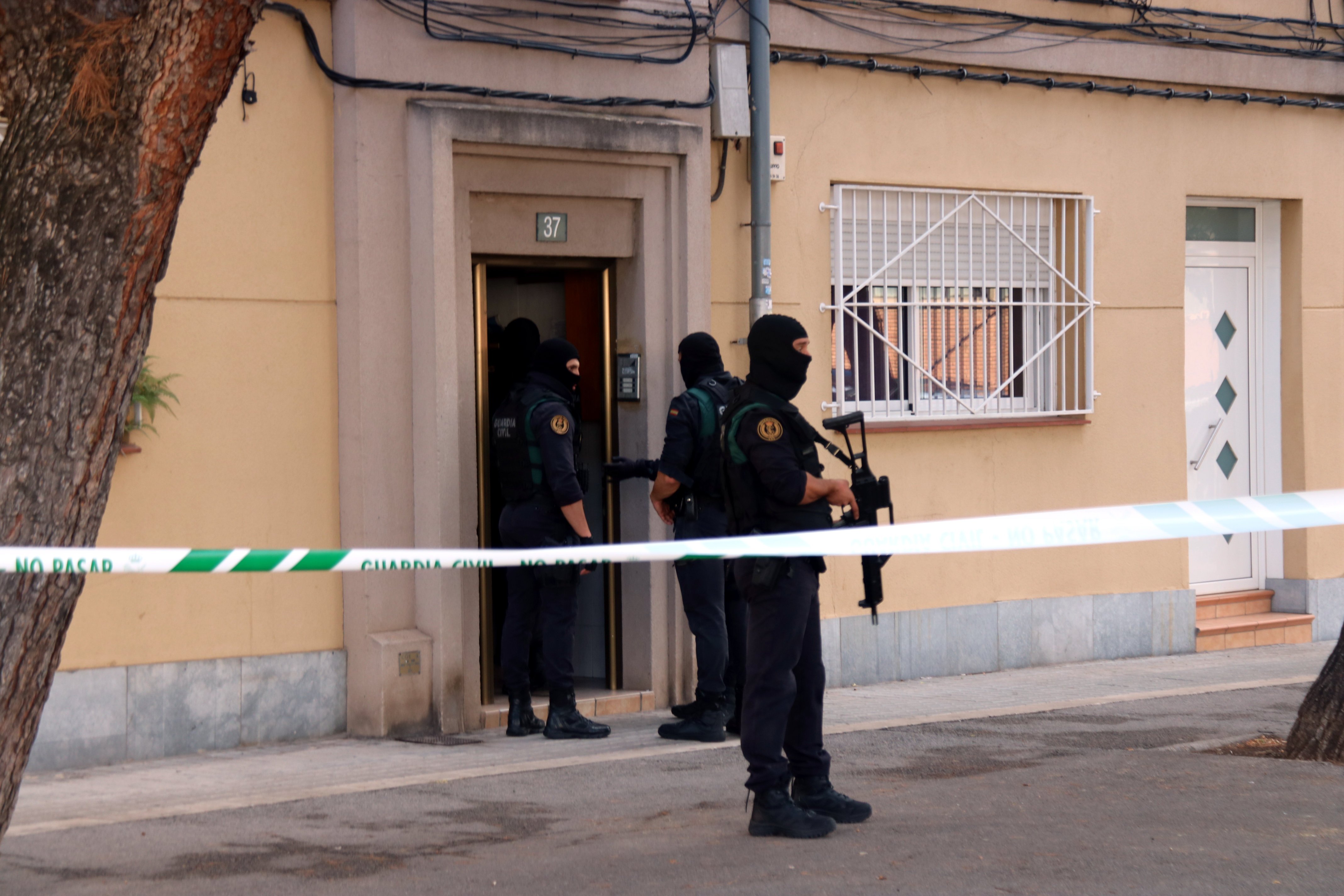 Nueve detenidos en un operativo de la Guardia Civil contra el independentismo