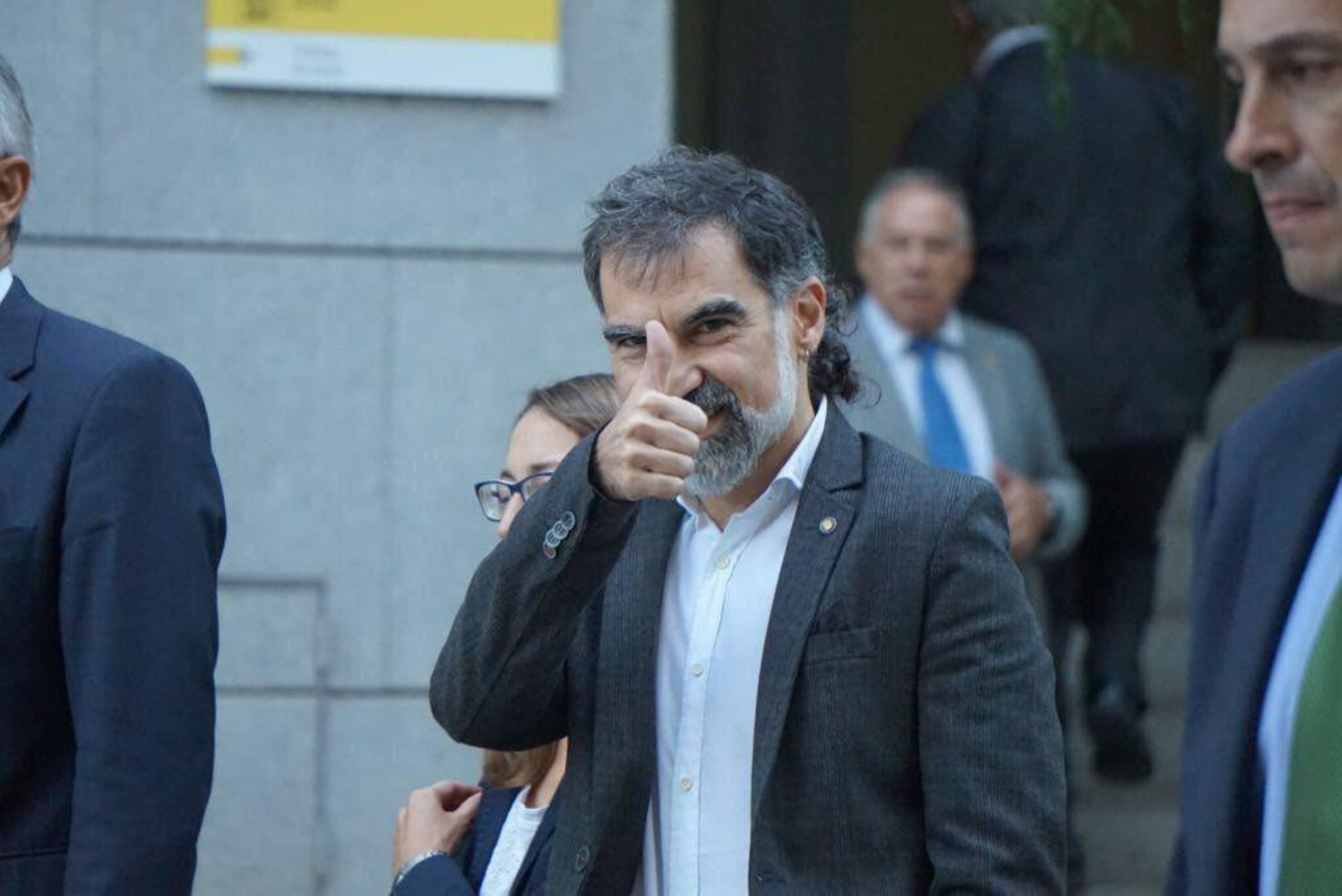 Cuixart insisteix: "La prioritat no pot ser alliberar els presos"