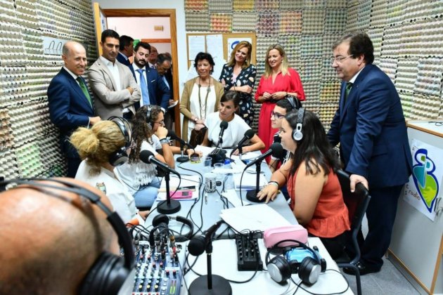 Letícia ràdio col·legi Radio Alfares iesotorrejoncillo
