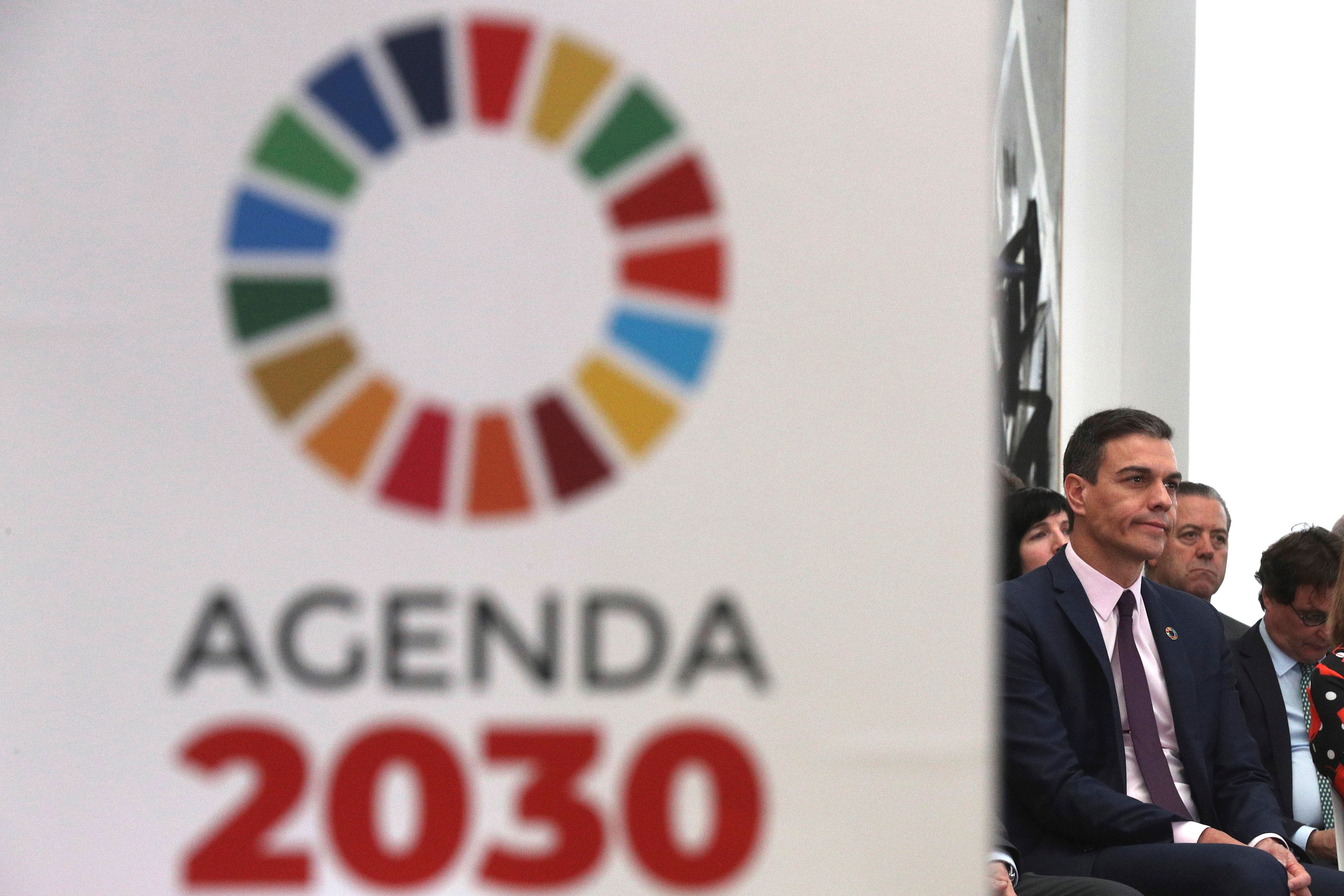 El PSOE se salta la normativa de la ONU de no utilizar el logo de la agenda 2030