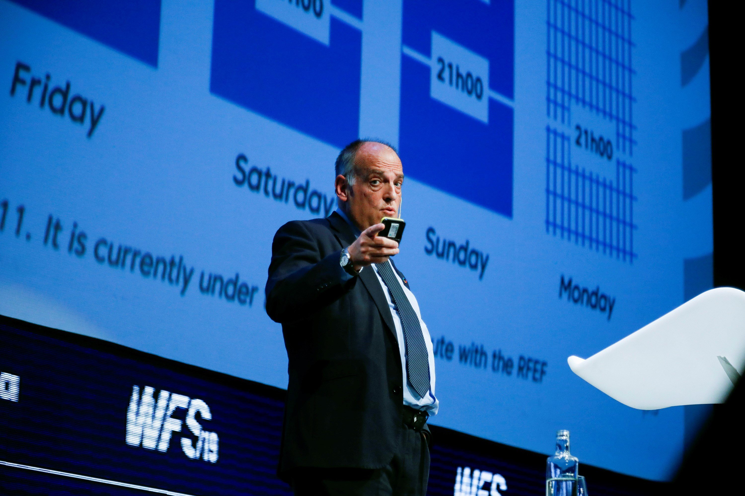 Tebas avisa que hi haurà descensos: l'Espanyol s'haurà de salvar jugant
