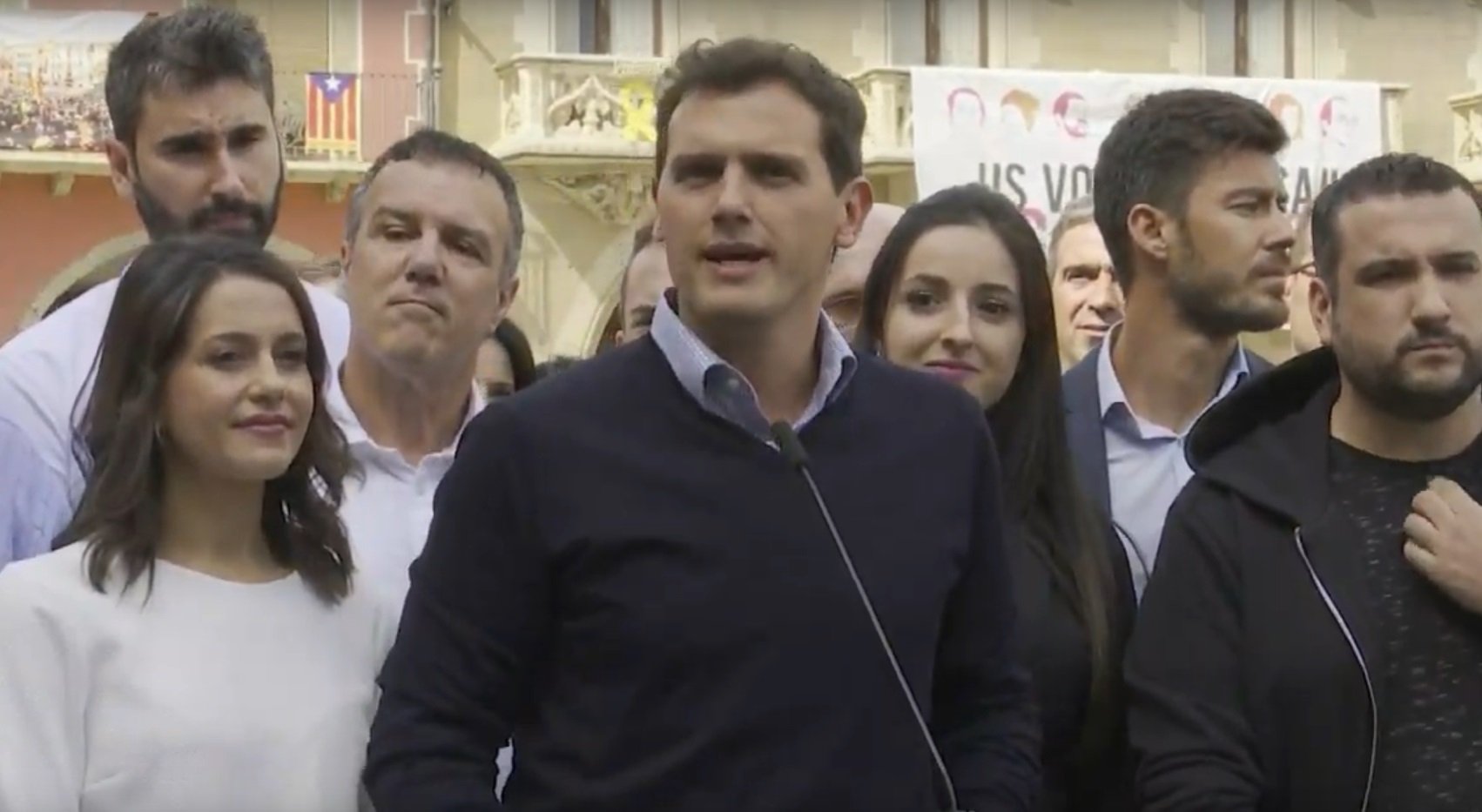 Rivera promete un plus salarial a los guardias civiles destinados en Catalunya