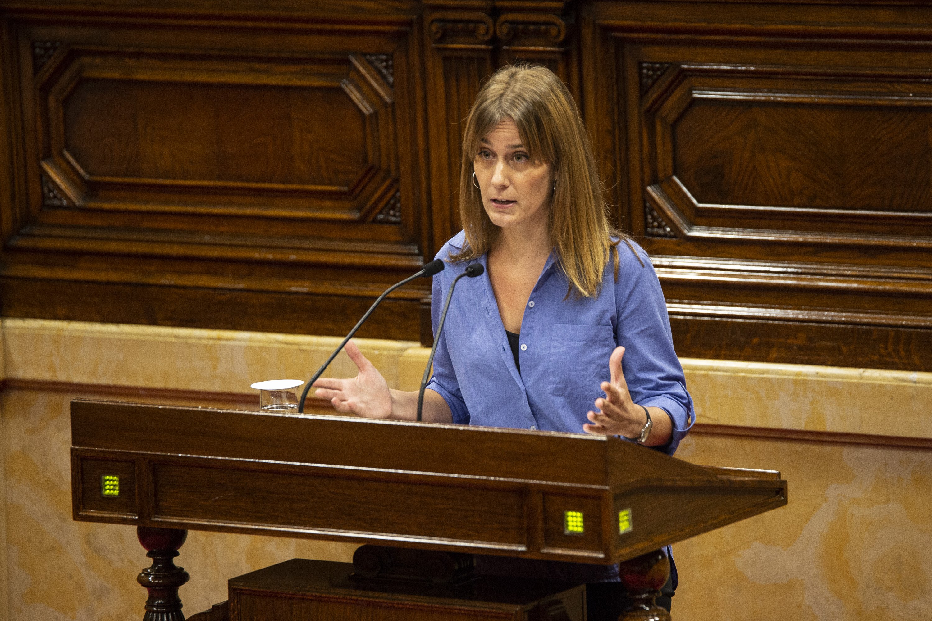 Albiach: "Catalunya no pot seguir paralitzada, toca arremangar-se" Albiach: "Catalunya no pot seguir paralitzada, toca arremangar-se"