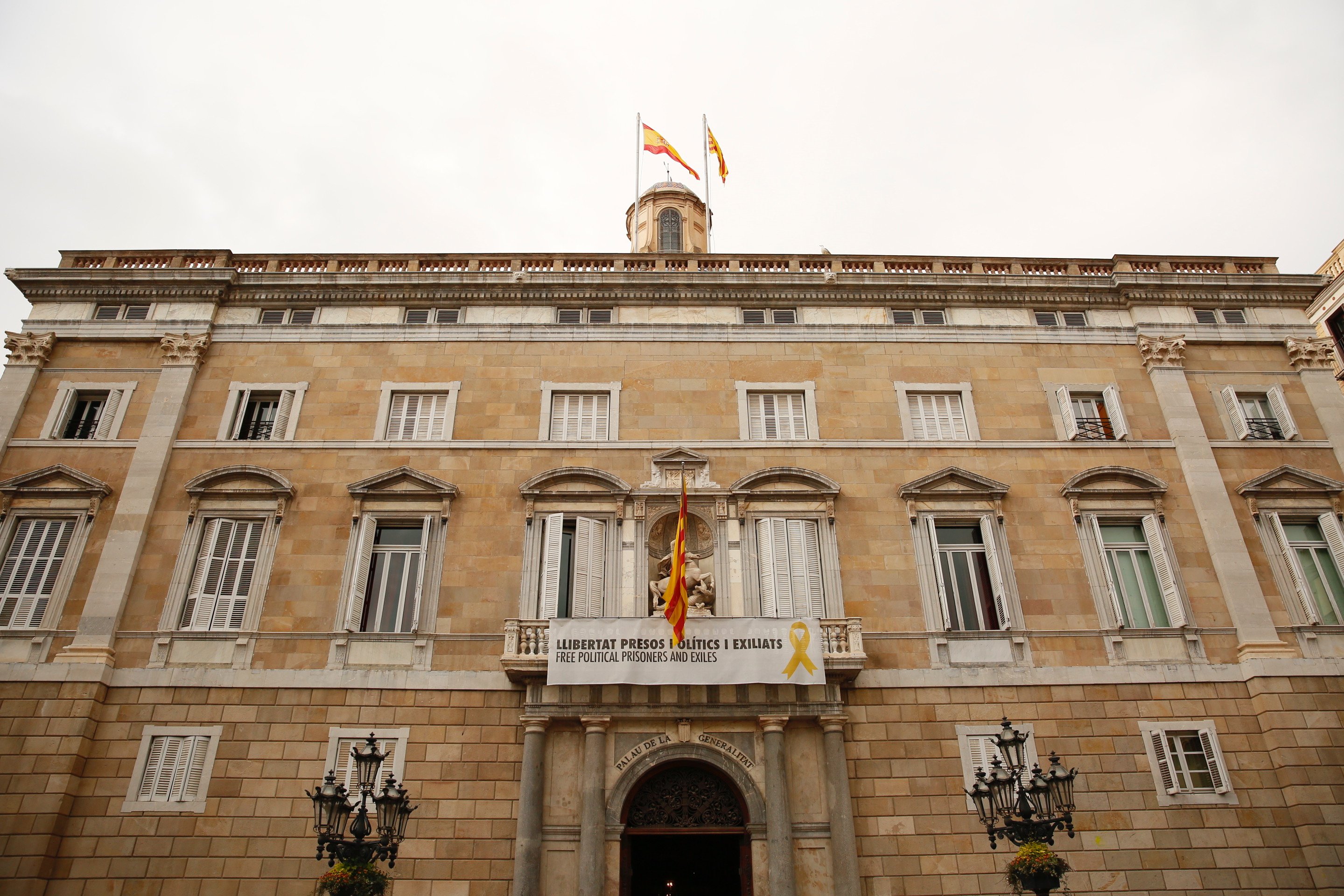 Court rejects Torra's appeal, reiterates order to remove banner from government palace