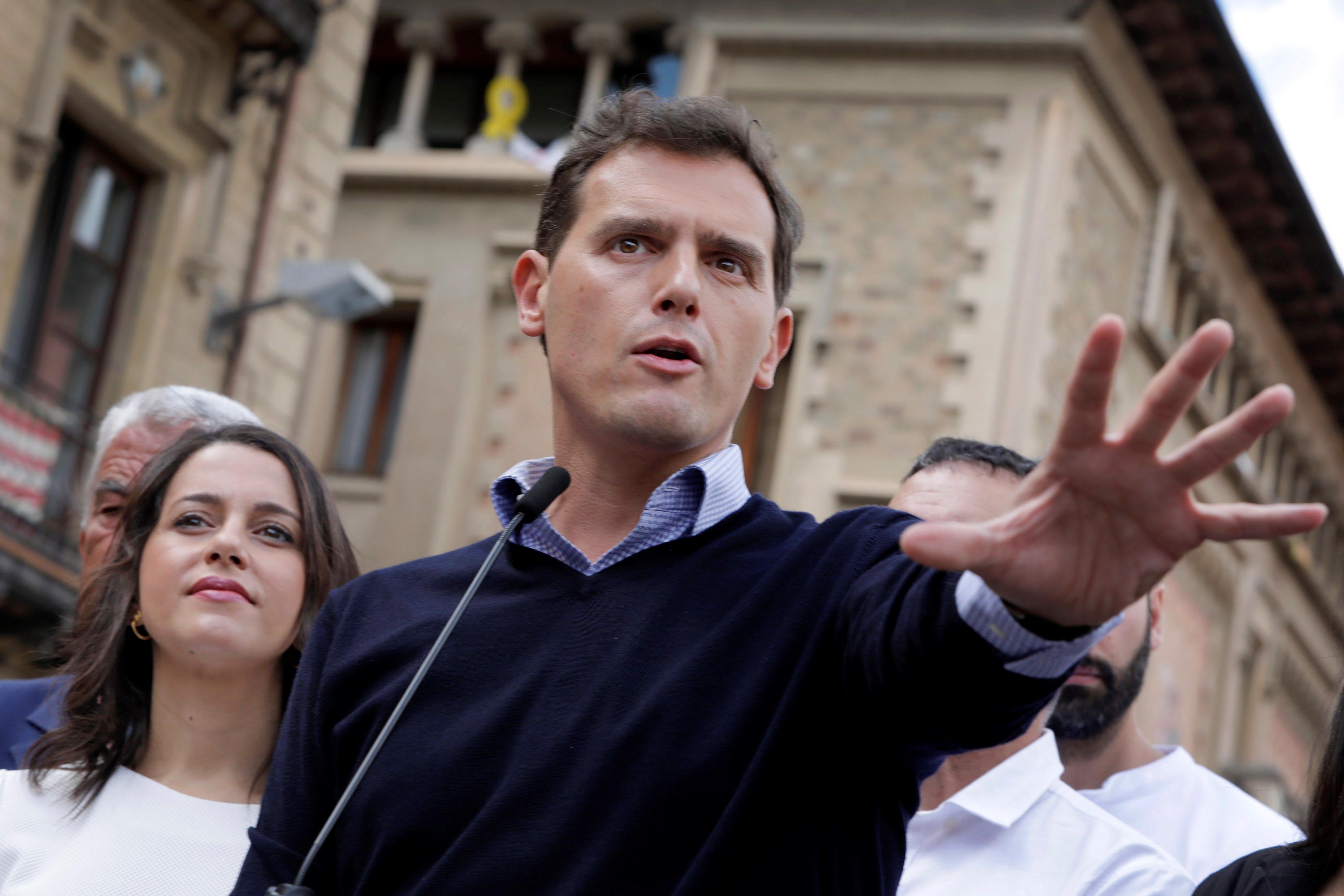 Rivera fulmina el número dos de Cs a Euskadi per negociar una coalició amb el PP