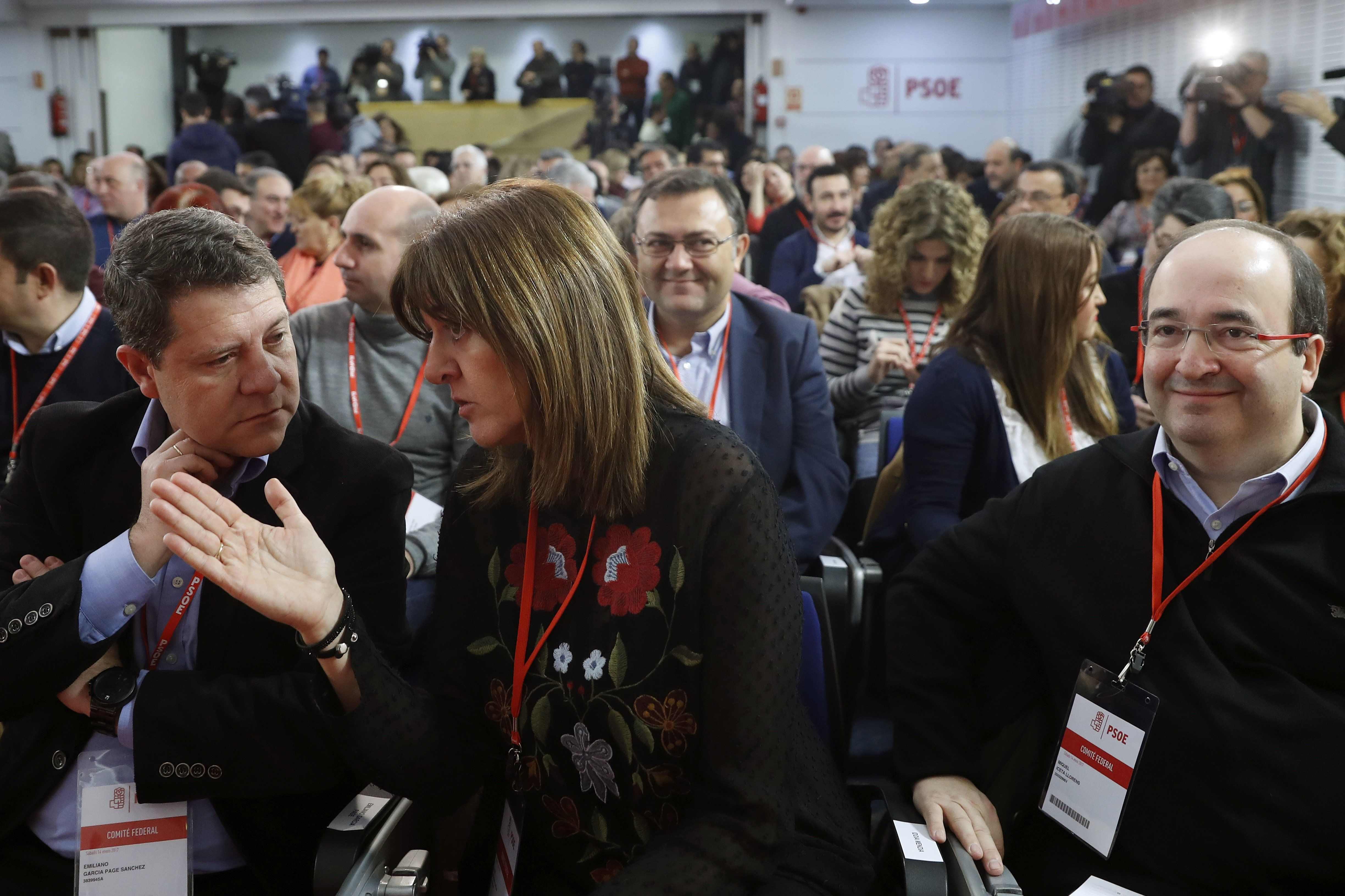 Iceta dice al PSOE que la Generalitat prevé un referéndum "ilegal"